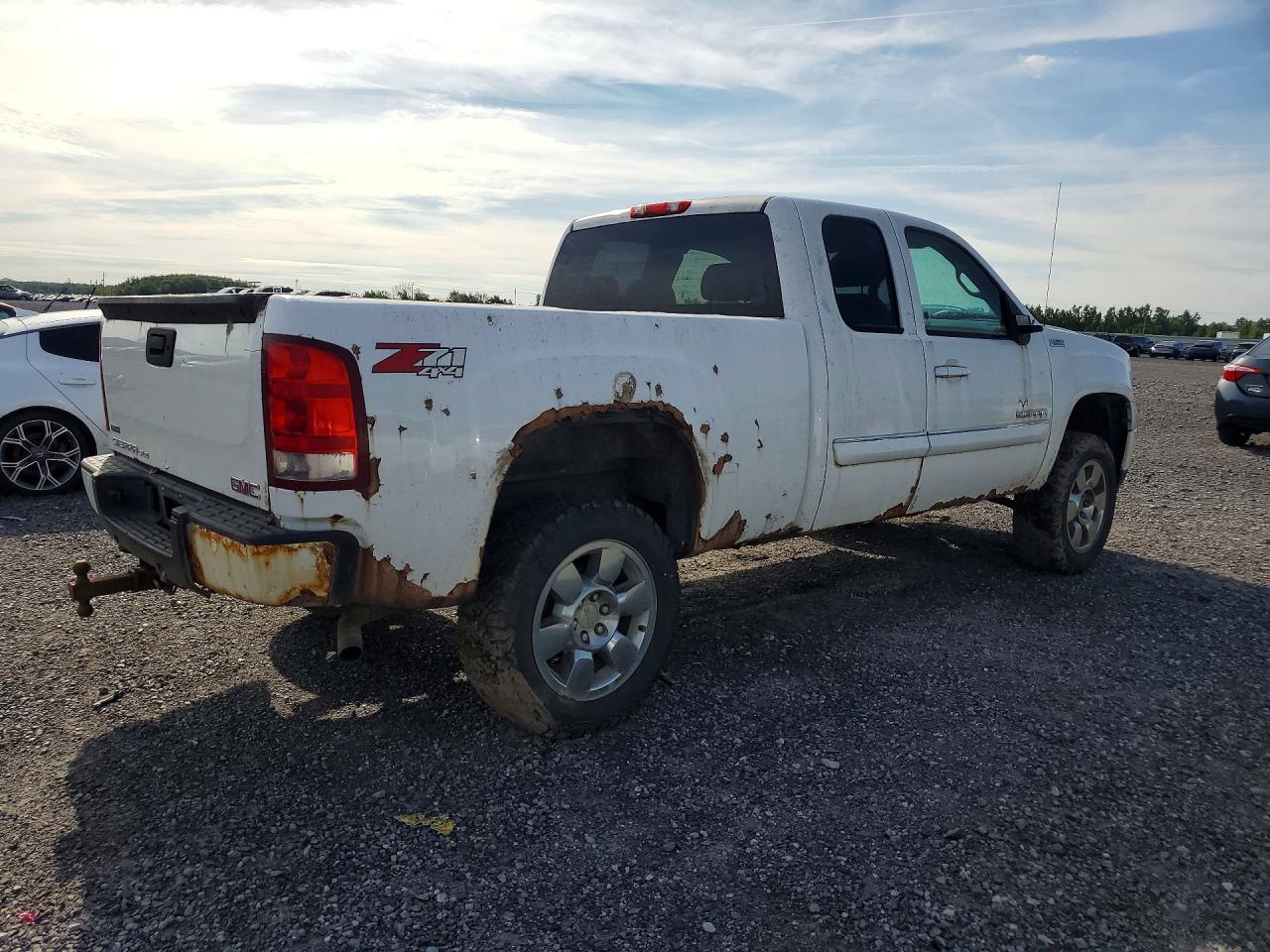2011 Gmc Sierra K1500 Sle White vin: 1GTR2VE31BZ457707