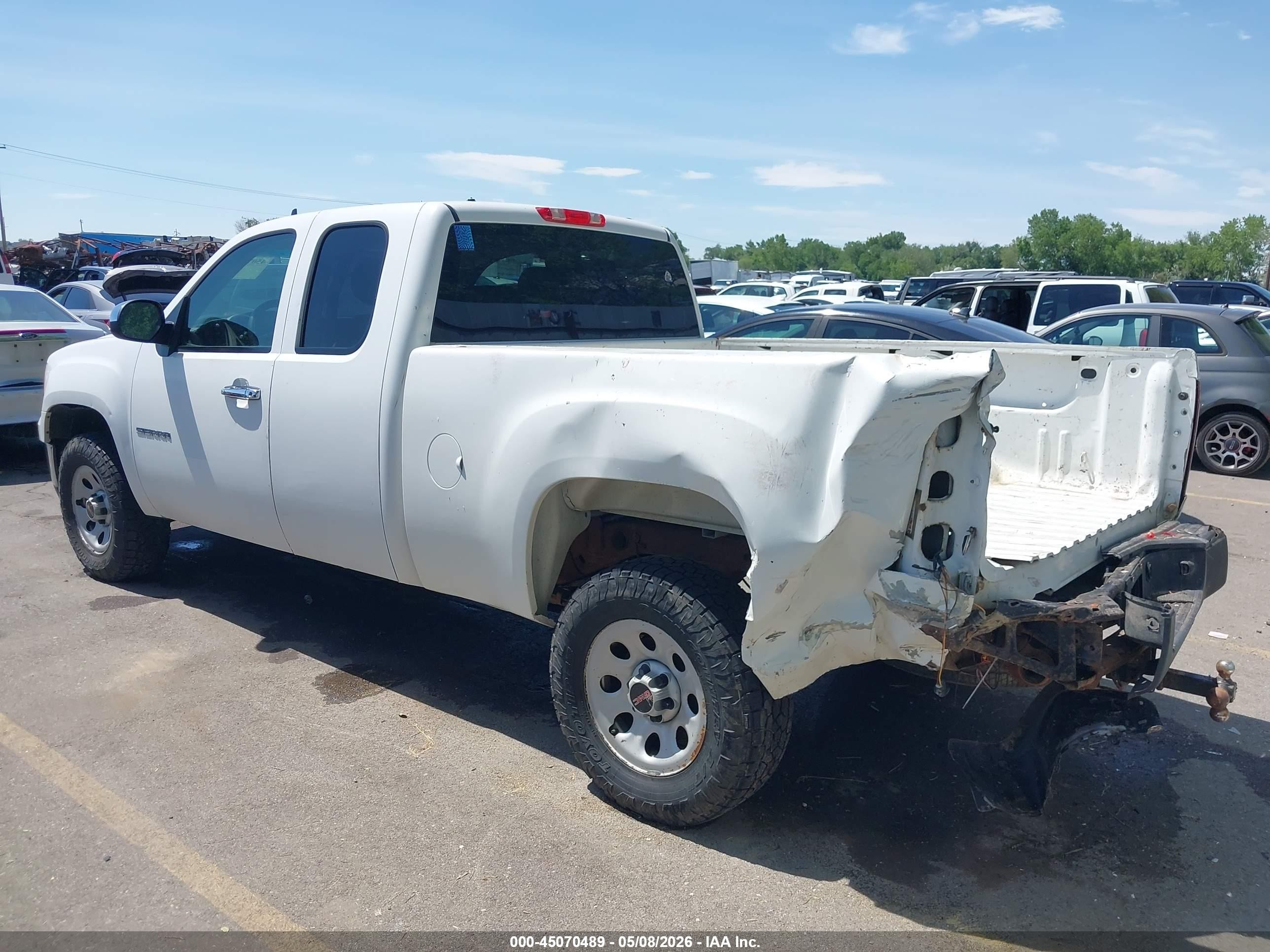 2011 Gmc Sierra 1500 Sle White vin: 1GTR2VE32BZ211152