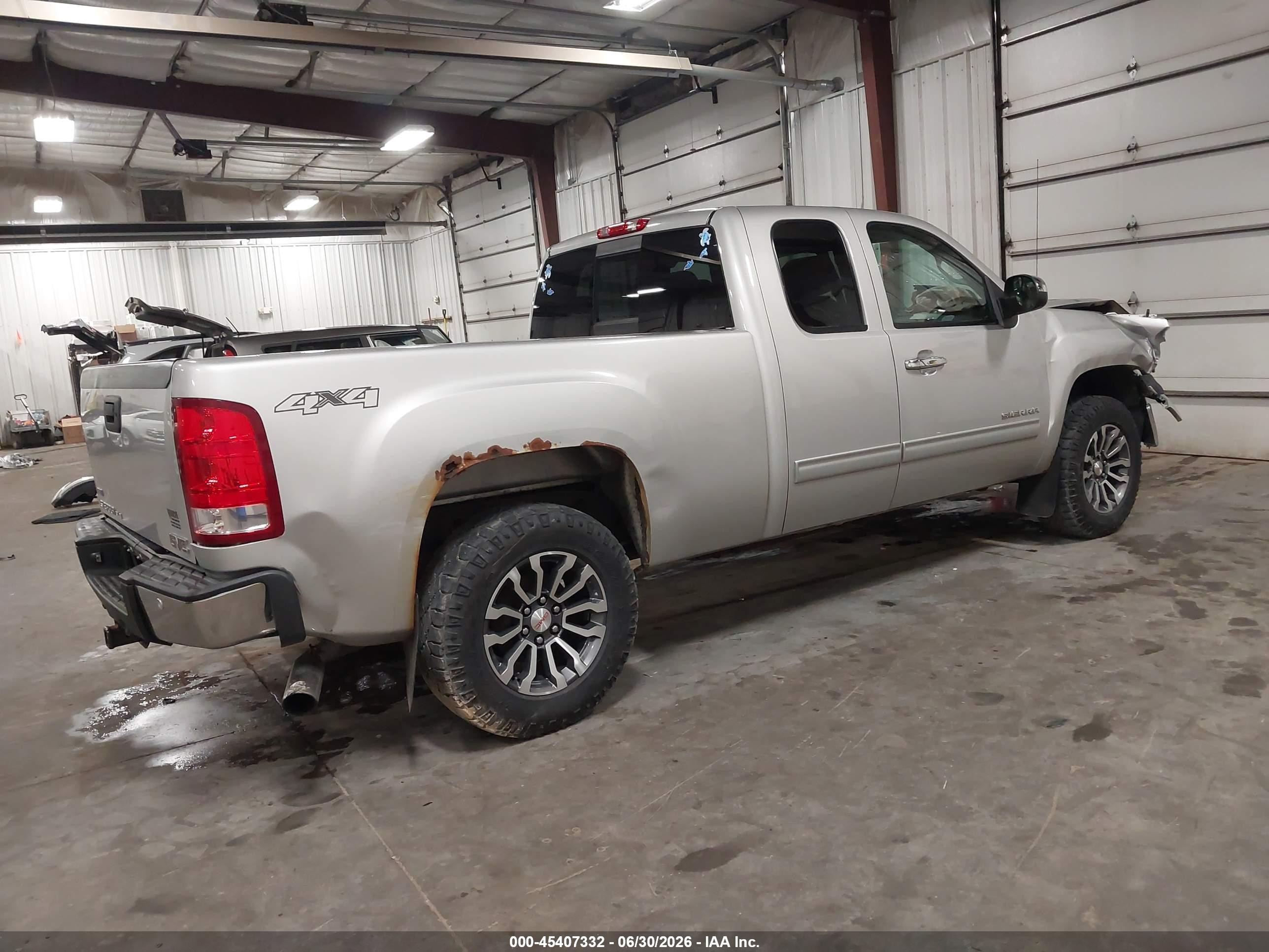 2011 Gmc Sierra 1500 Sle Серебряный vin: 1GTR2VE33BZ400389