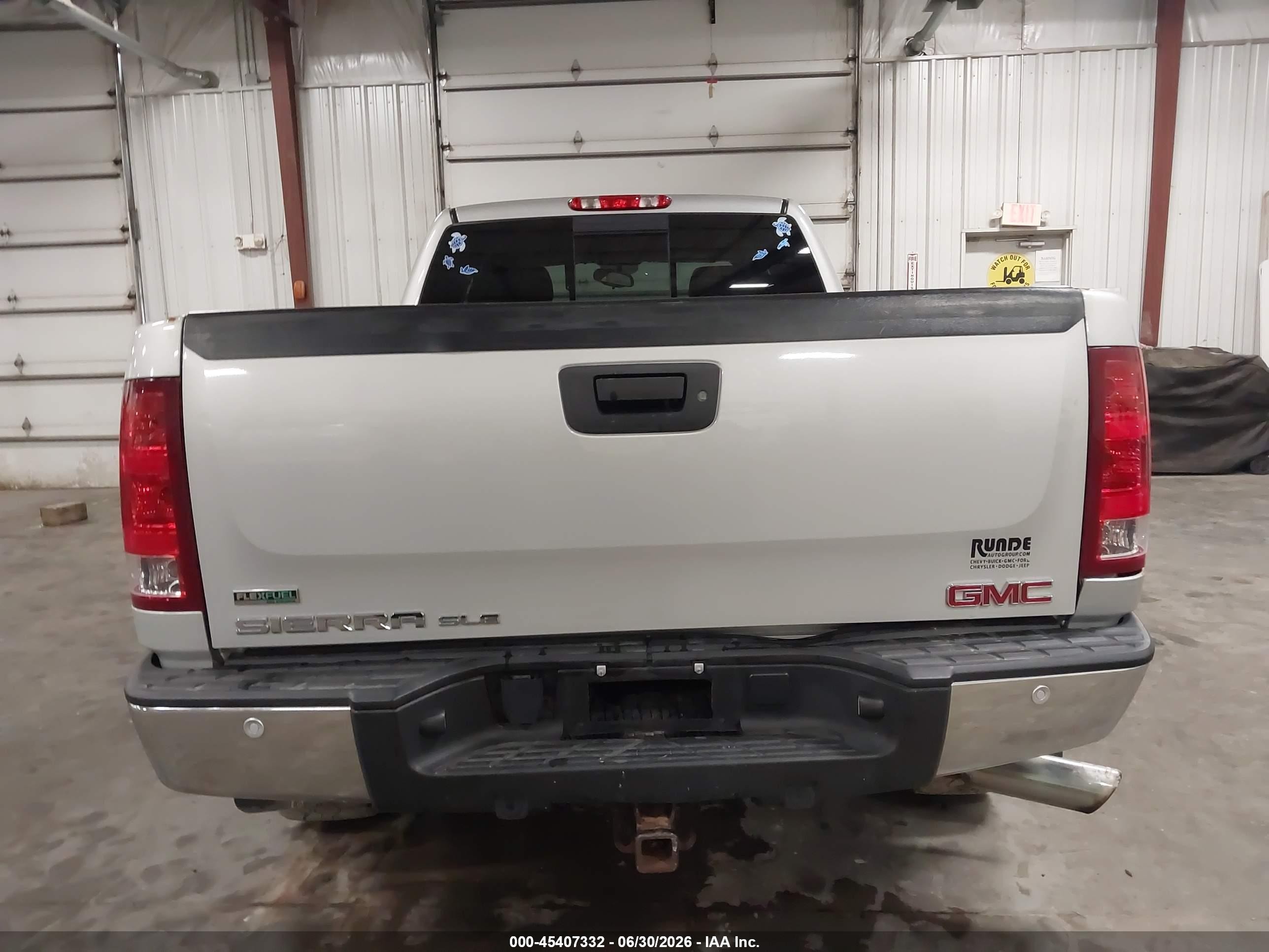 2011 Gmc Sierra 1500 Sle Серебряный vin: 1GTR2VE33BZ400389