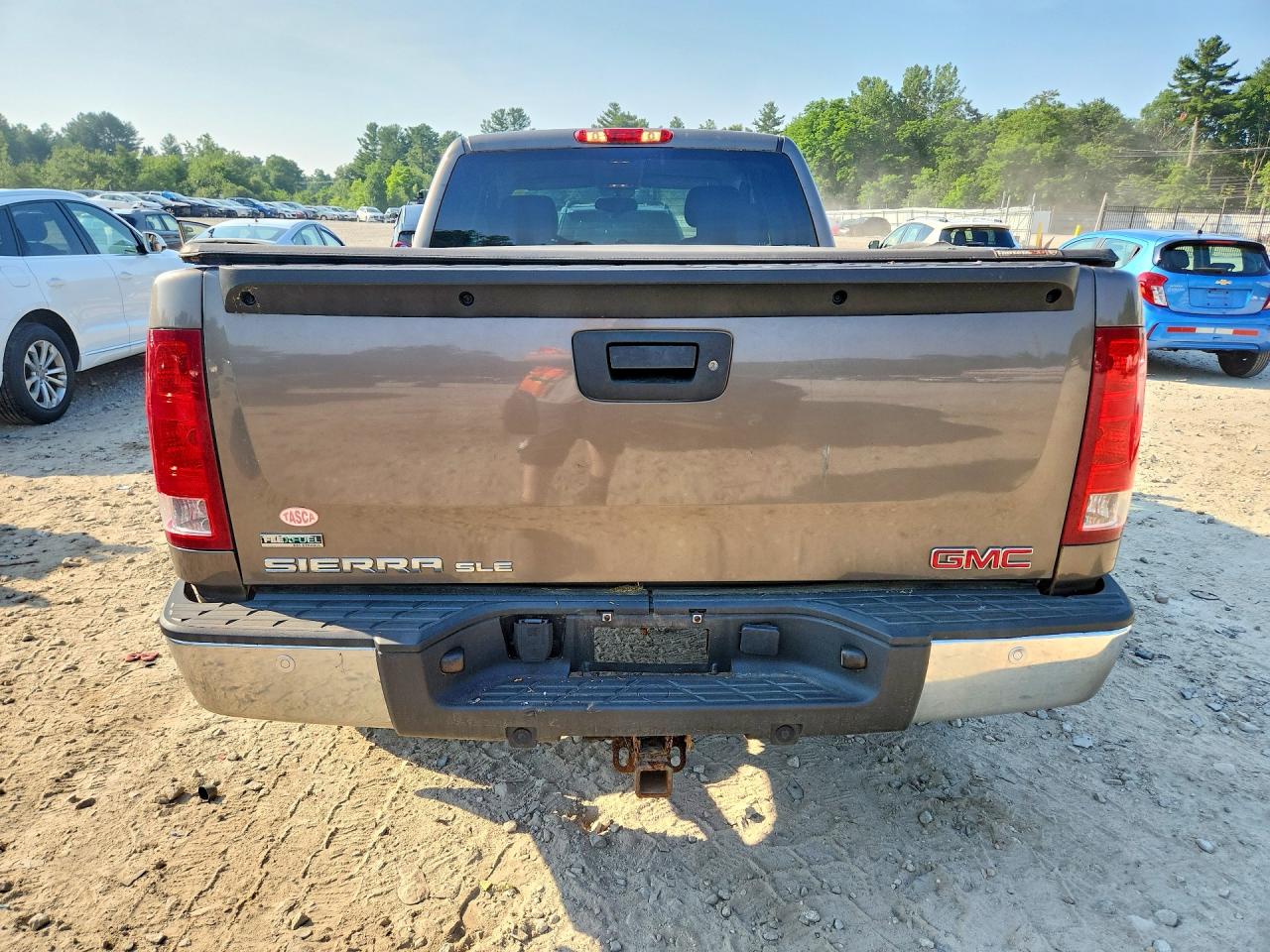 2011 Gmc Sierra K1500 Sle Brown vin: 1GTR2VE35BZ297542