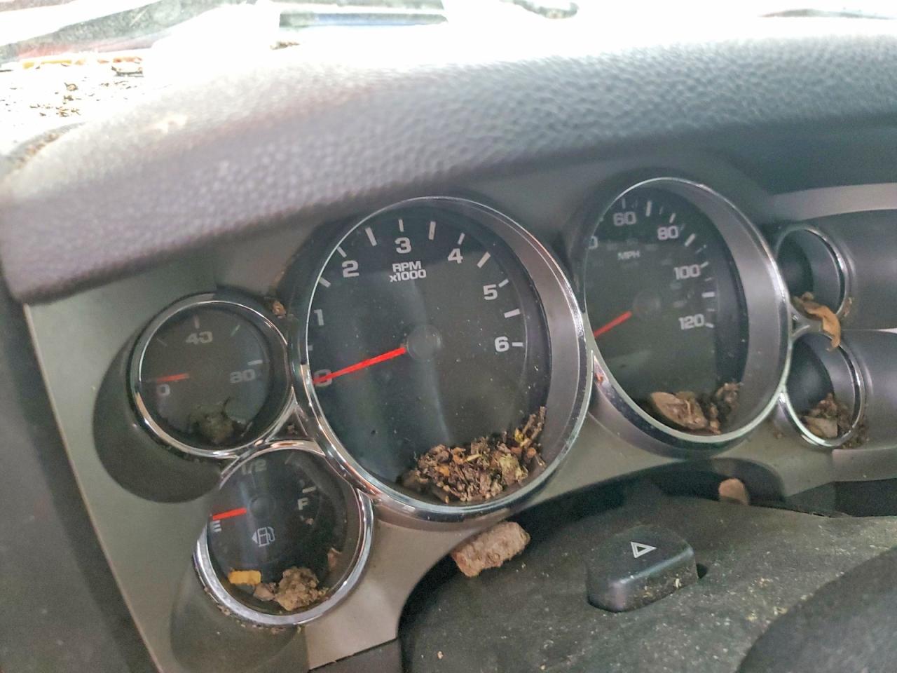 2011 Gmc Sierra K1500 Sle Красный vin: 1GTR2VE35BZ430185