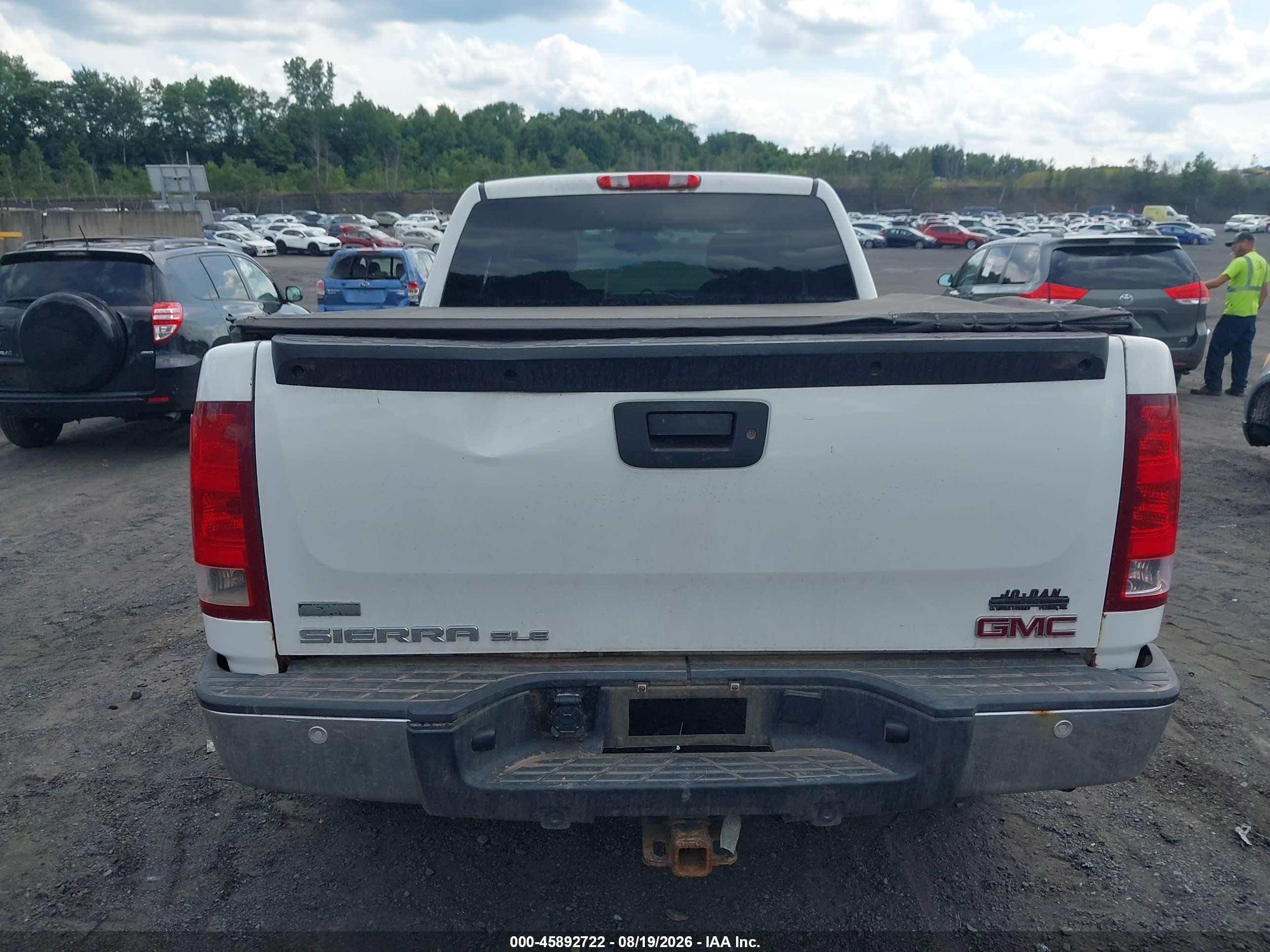 2011 Gmc Sierra 1500 Sle White vin: 1GTR2VE35BZ458116