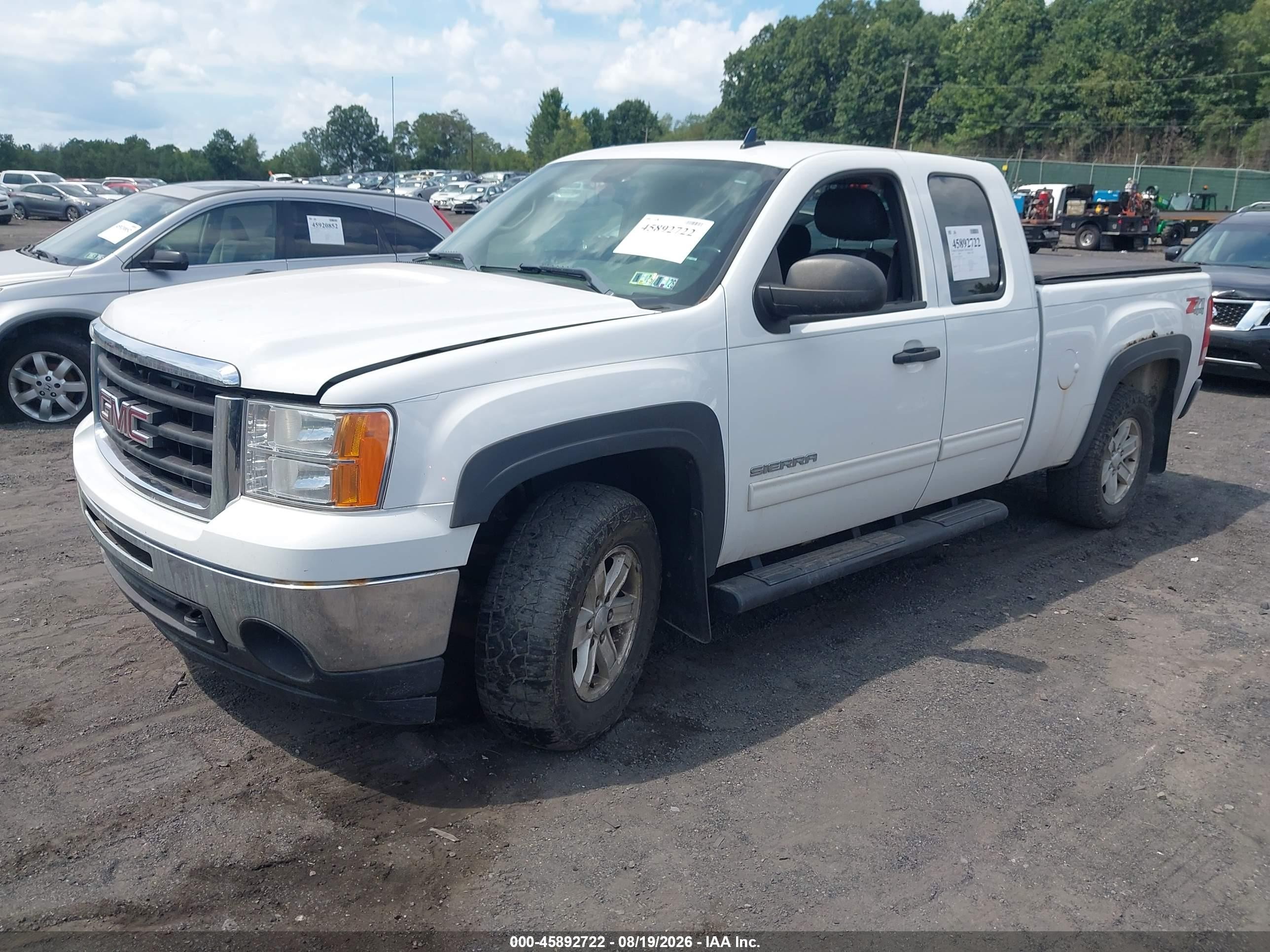 2011 Gmc Sierra 1500 Sle White vin: 1GTR2VE35BZ458116
