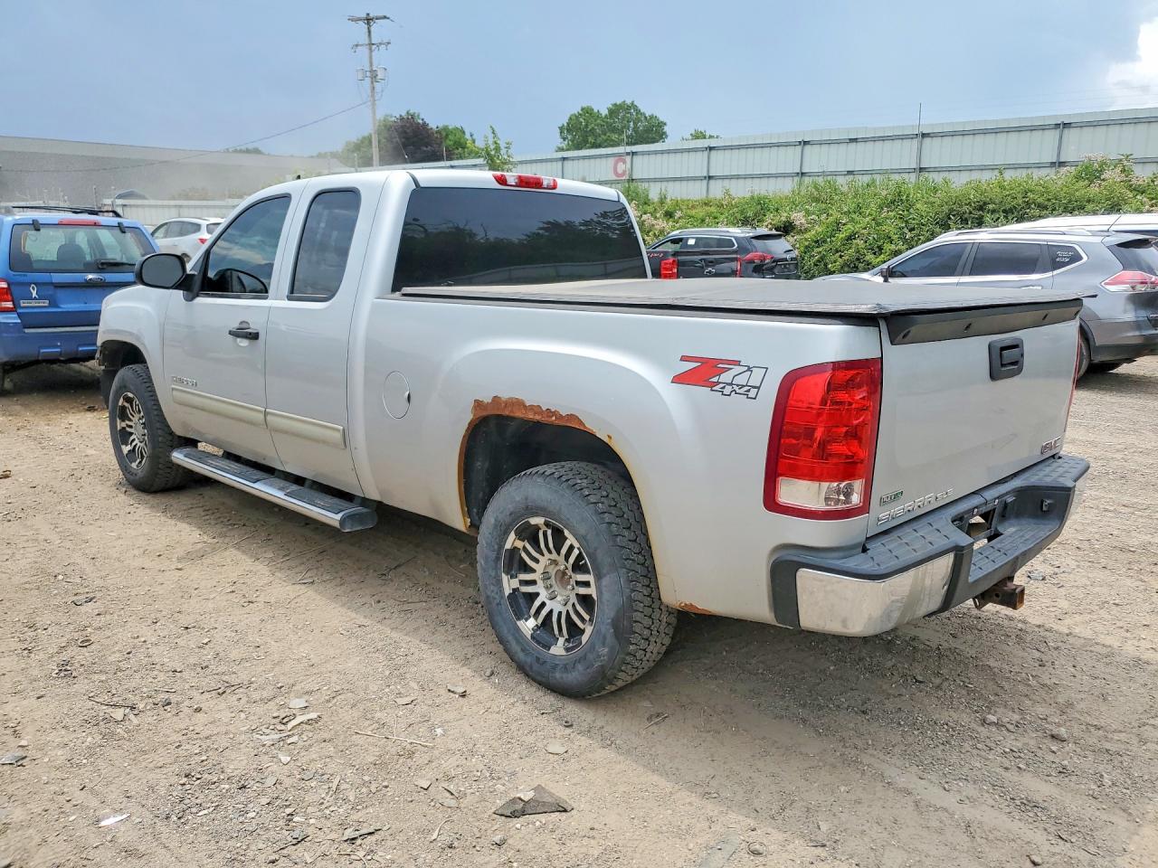2011 Gmc Sierra K1500 Sle Серебряный vin: 1GTR2VE36BZ276571