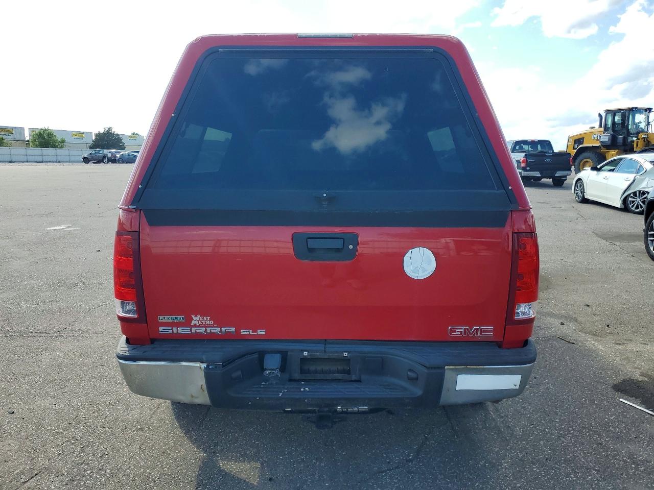 2011 Gmc Sierra K1500 Sle Red vin: 1GTR2VE36BZ383488