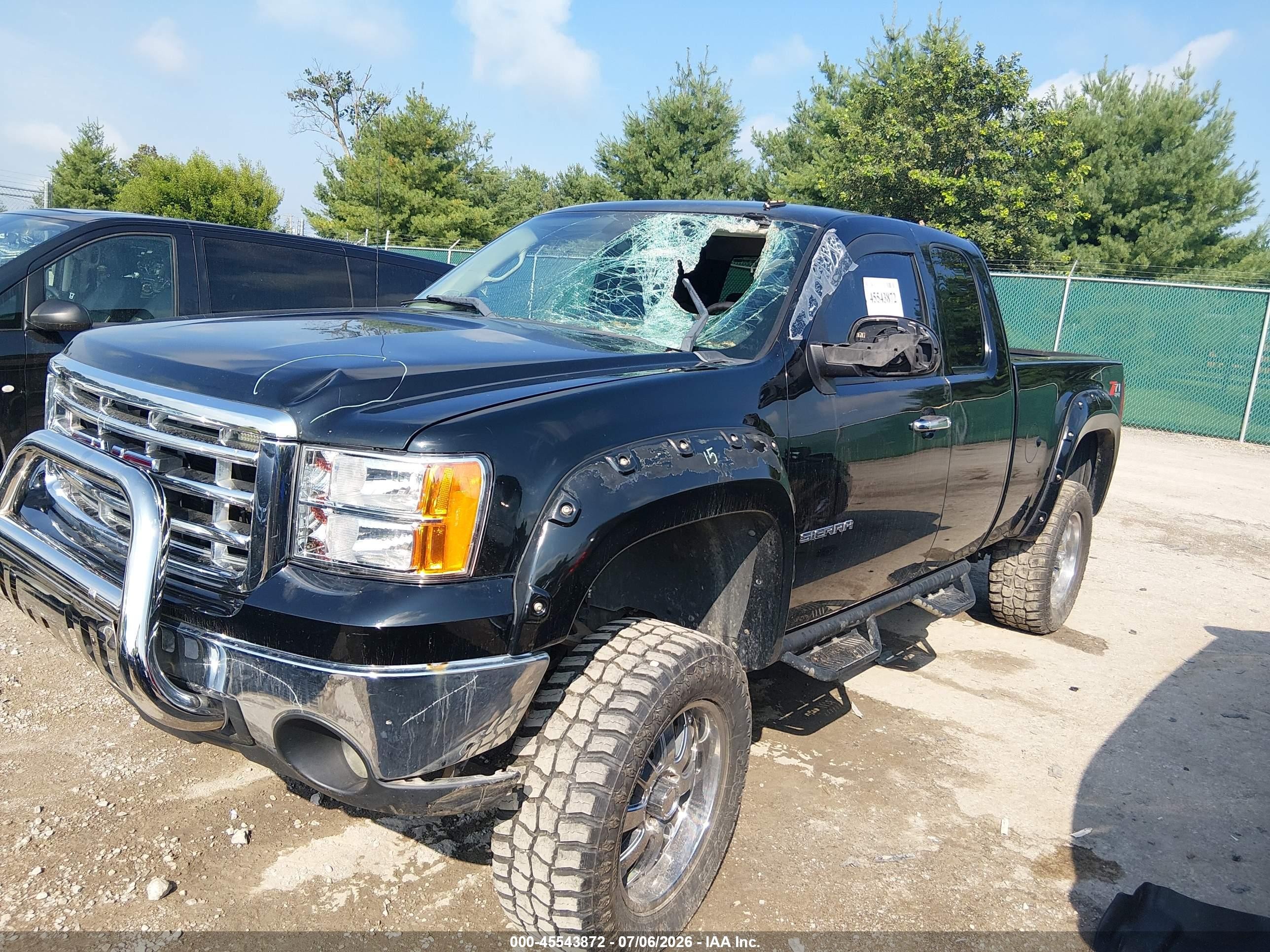 2011 Gmc Sierra 1500 Sle Black vin: 1GTR2VE37BZ327897
