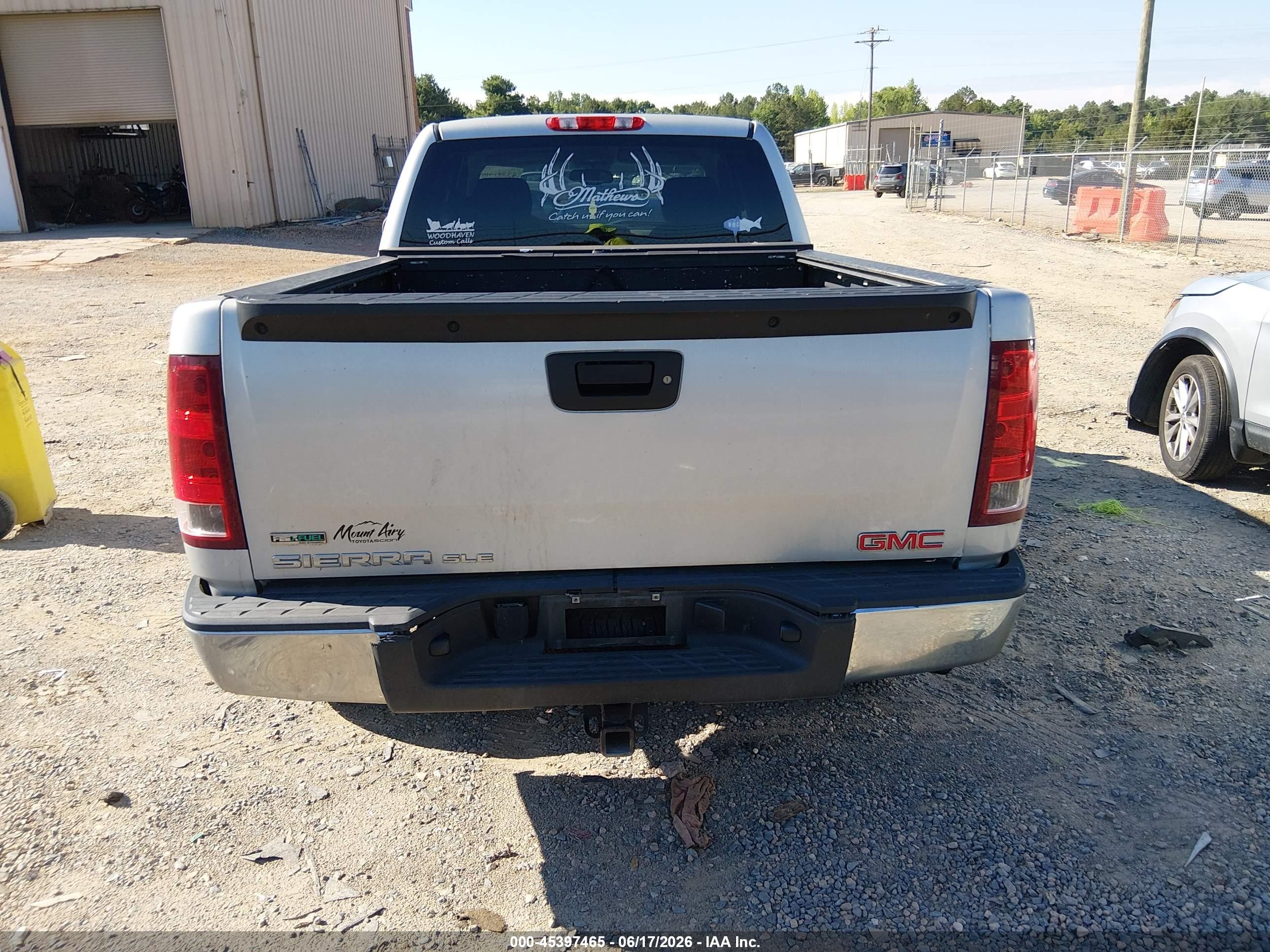 2011 Gmc Sierra 1500 Sle Silver vin: 1GTR2VE3XBZ443336