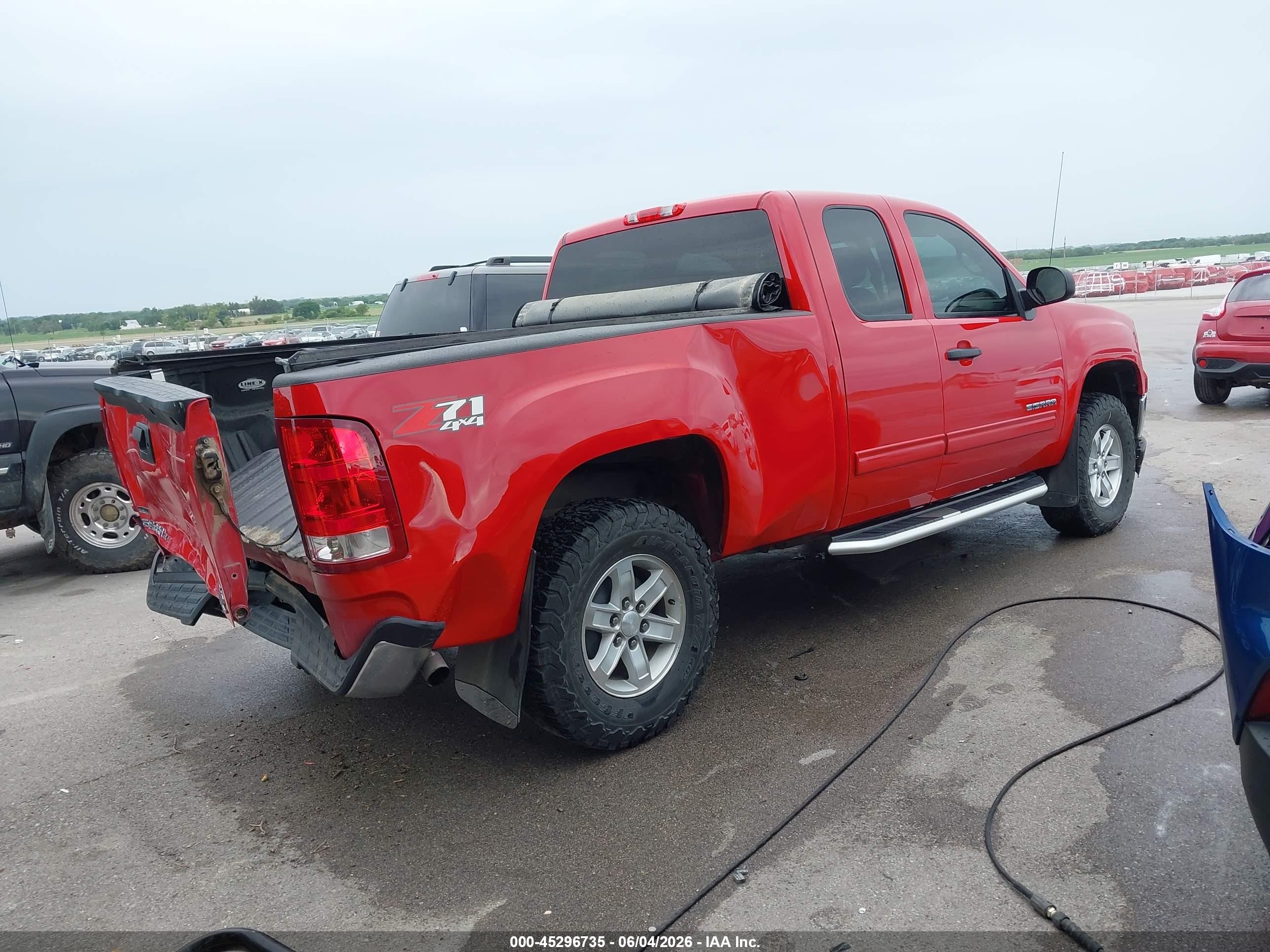 2012 Gmc Sierra 1500 Sle Red vin: 1GTR2VE70CZ203474