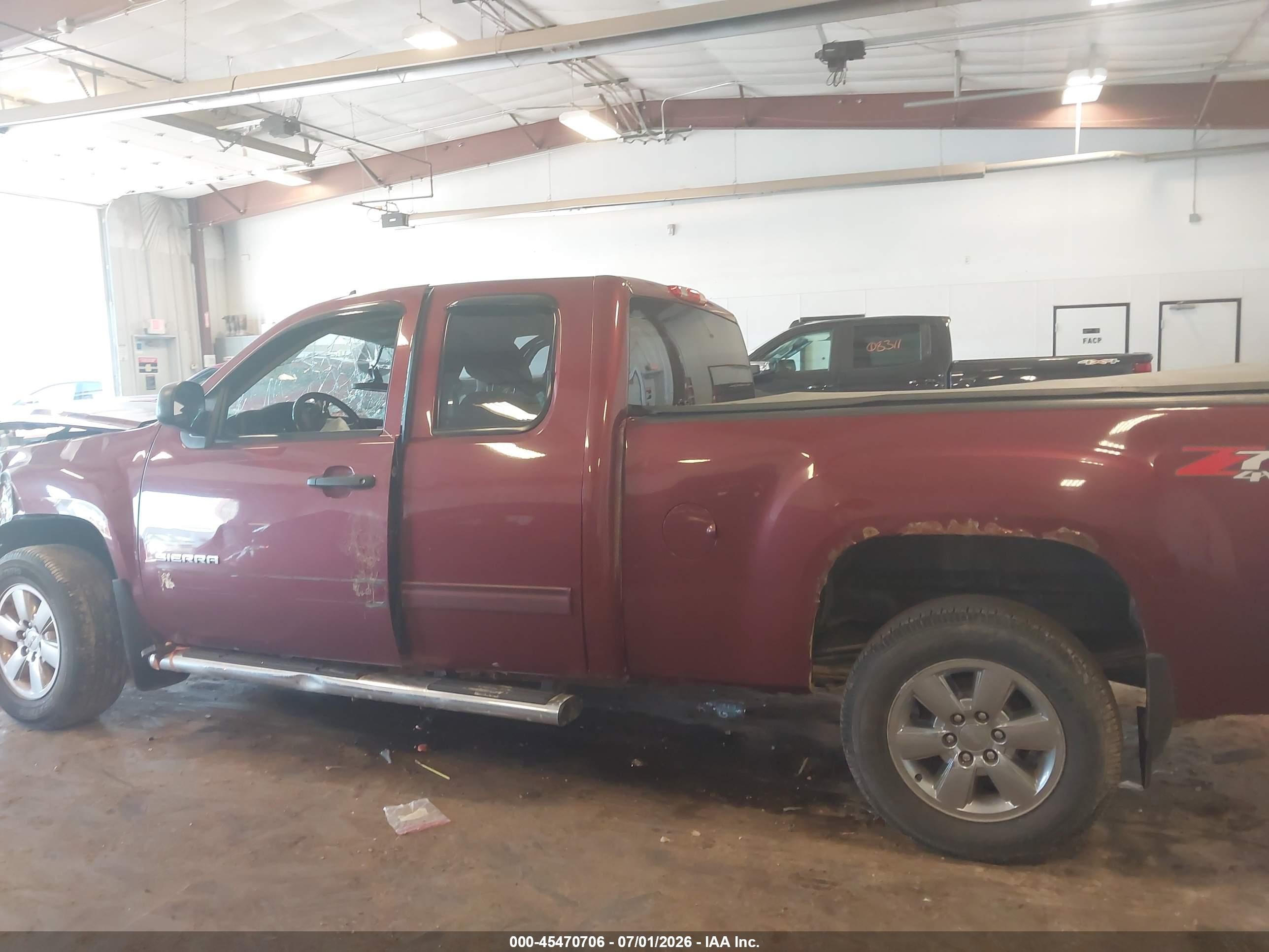 2013 Gmc Sierra 1500 Sle Красный vin: 1GTR2VE70DZ343672