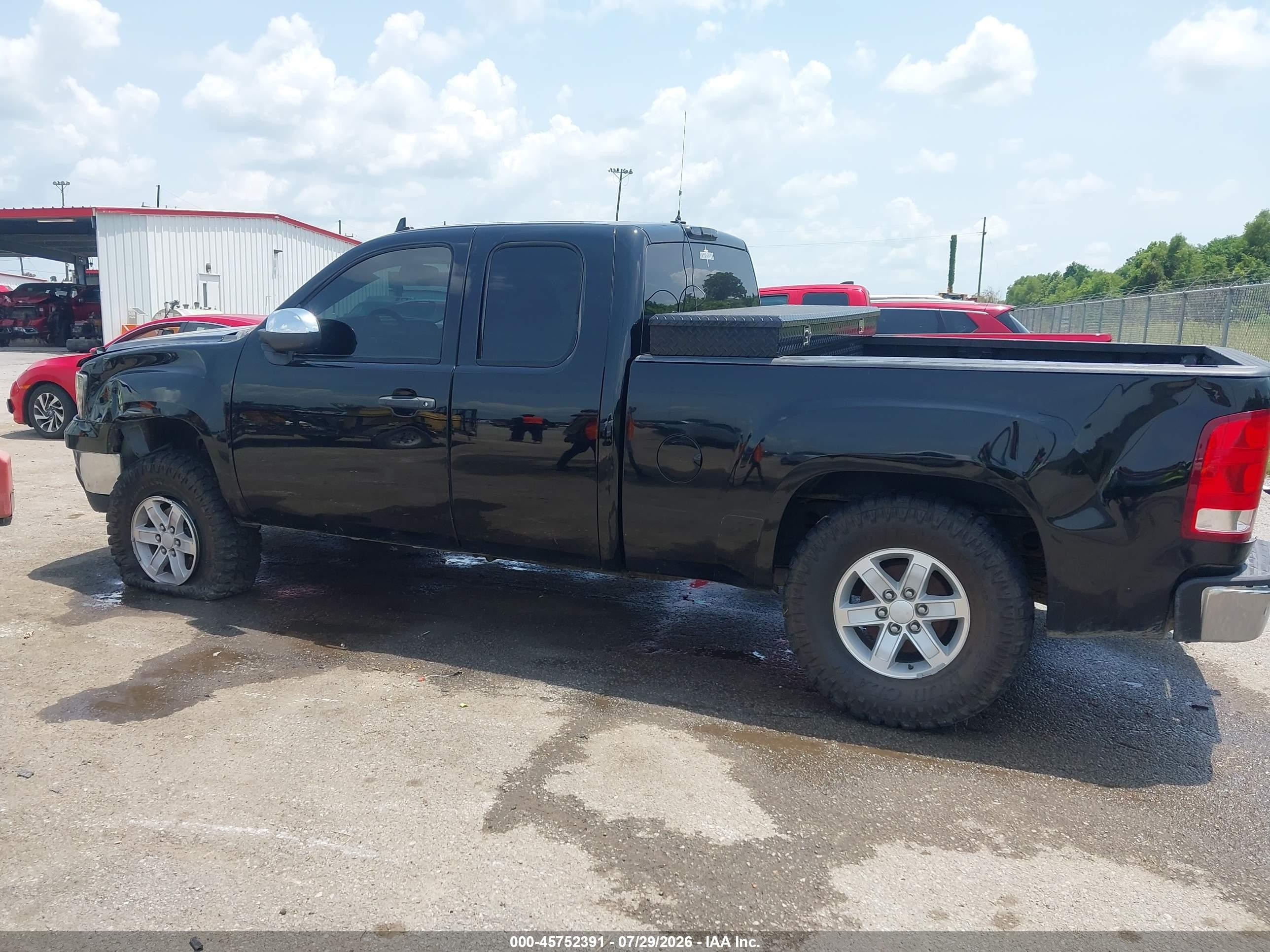 2013 Gmc Sierra 1500 Sle Черный vin: 1GTR2VE72DZ128939