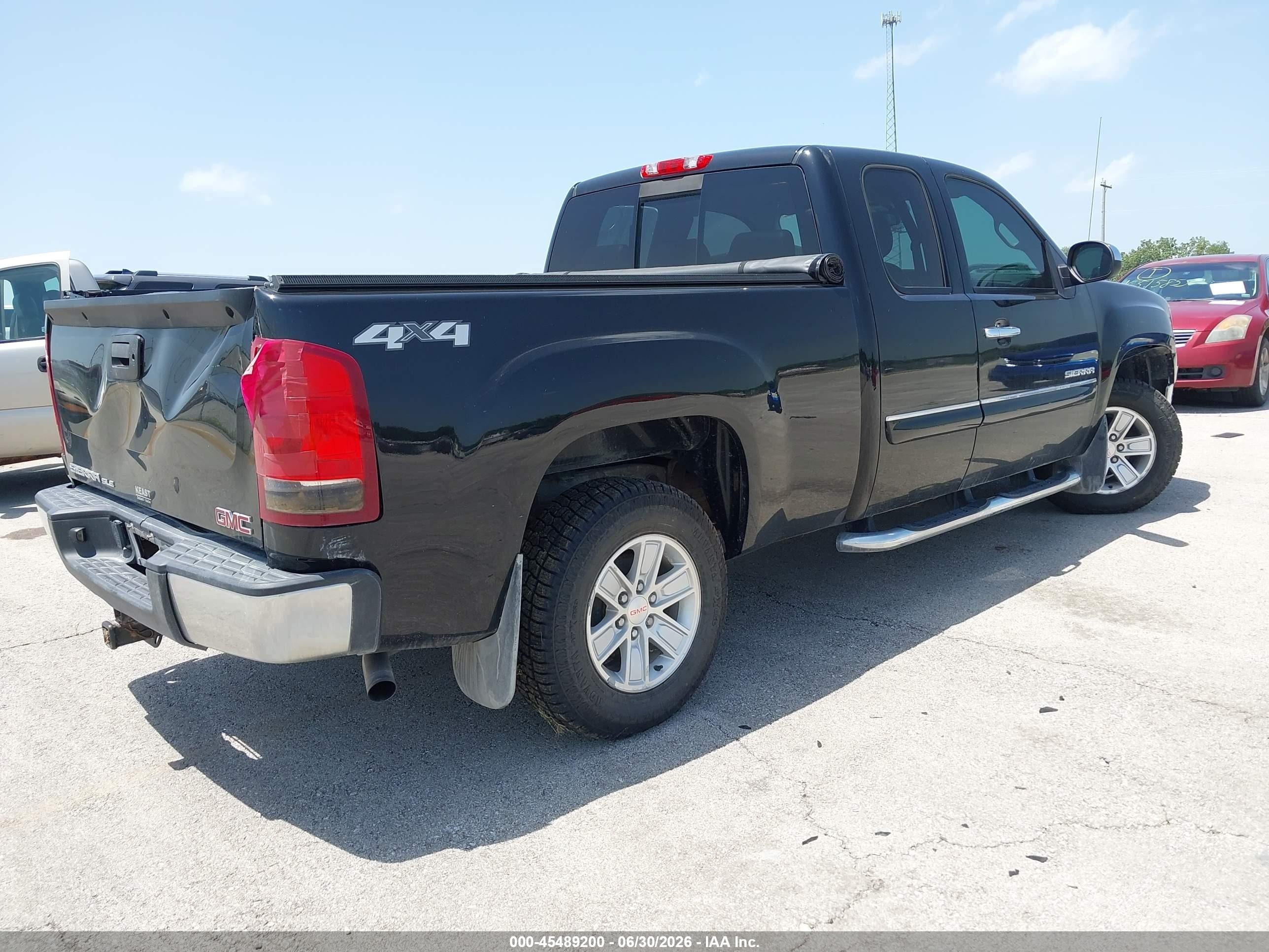 2013 Gmc Sierra 1500 Sle Черный vin: 1GTR2VE72DZ179454