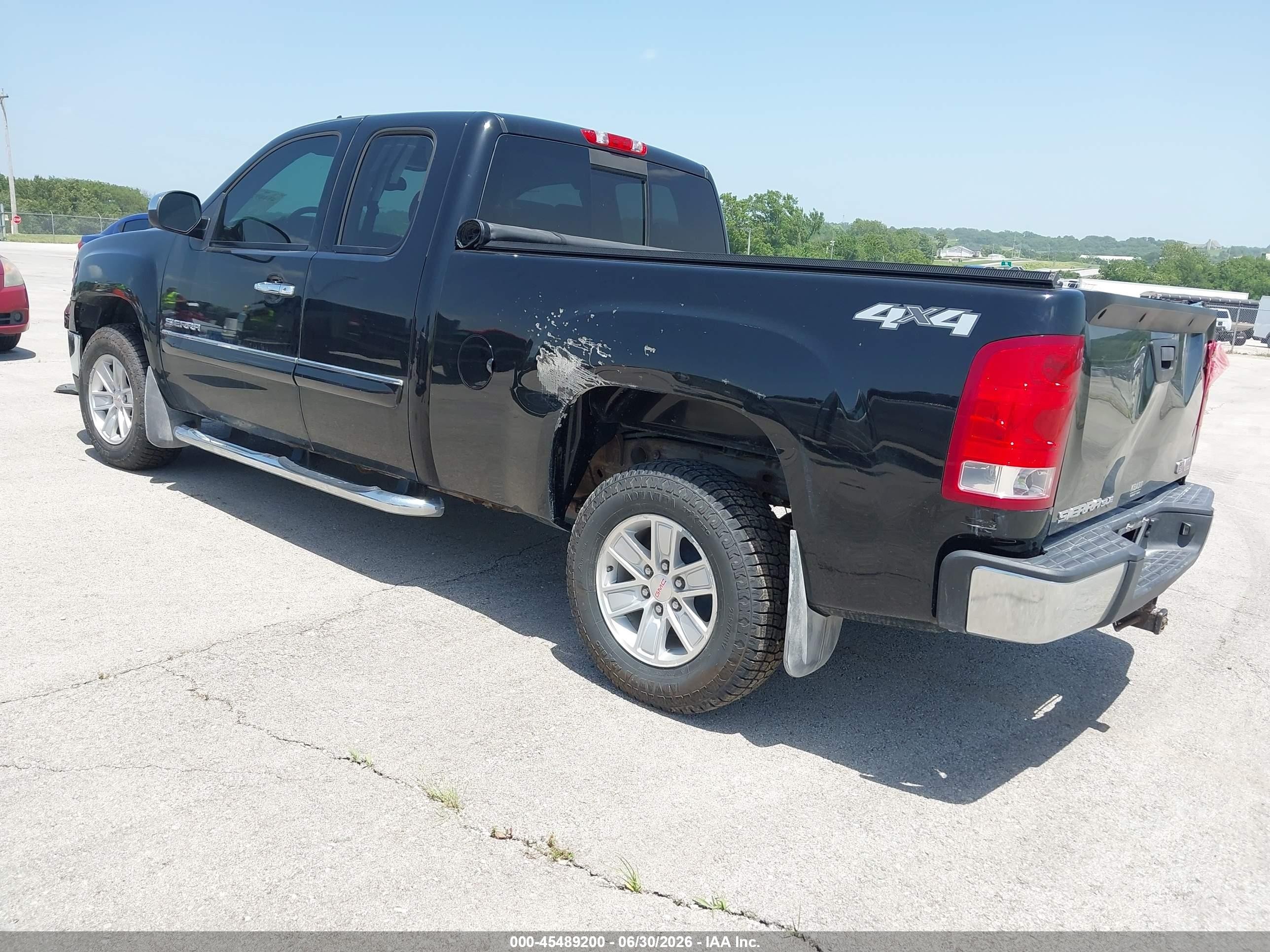 2013 Gmc Sierra 1500 Sle Черный vin: 1GTR2VE72DZ179454