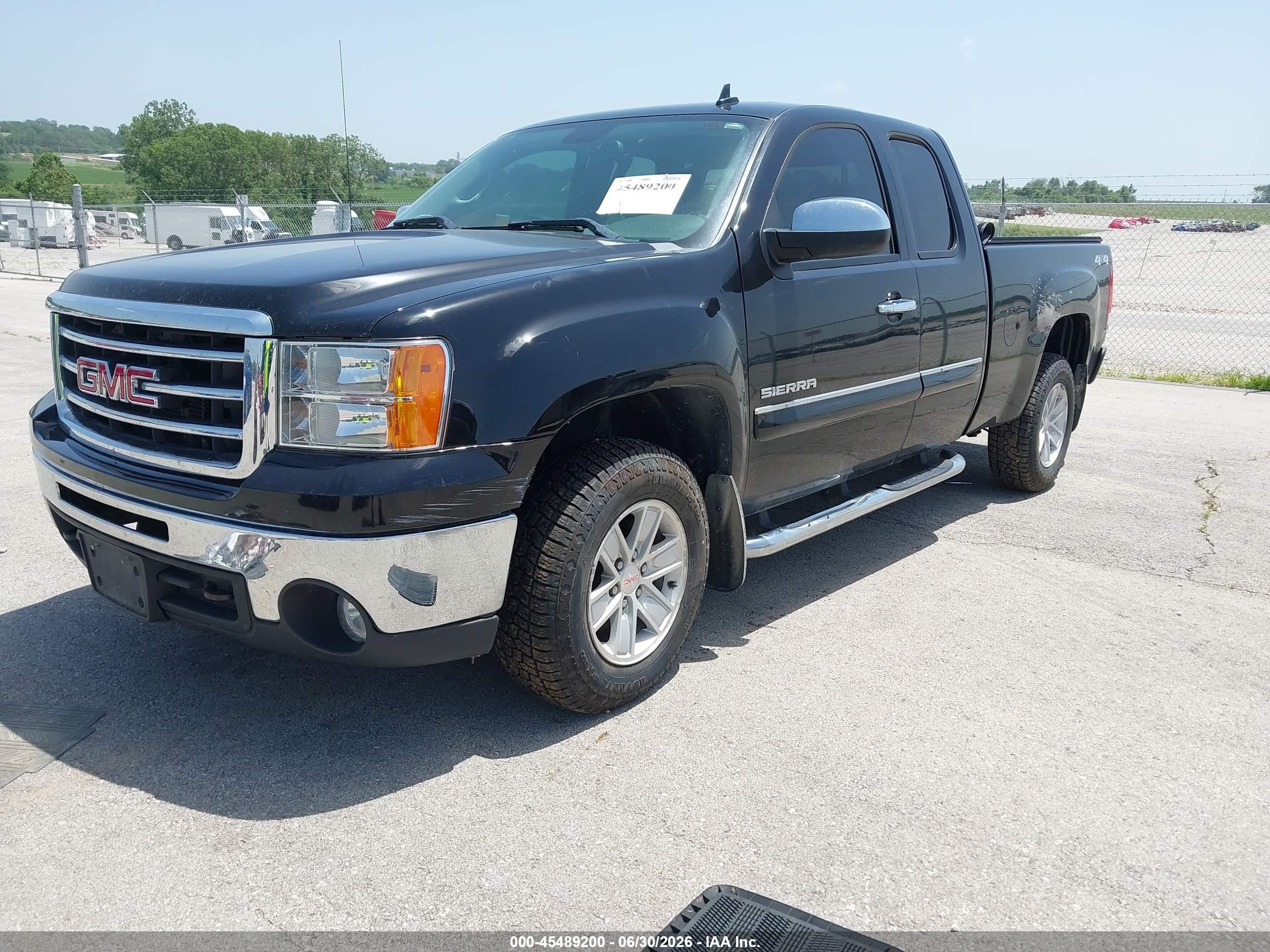 2013 Gmc Sierra 1500 Sle Черный vin: 1GTR2VE72DZ179454