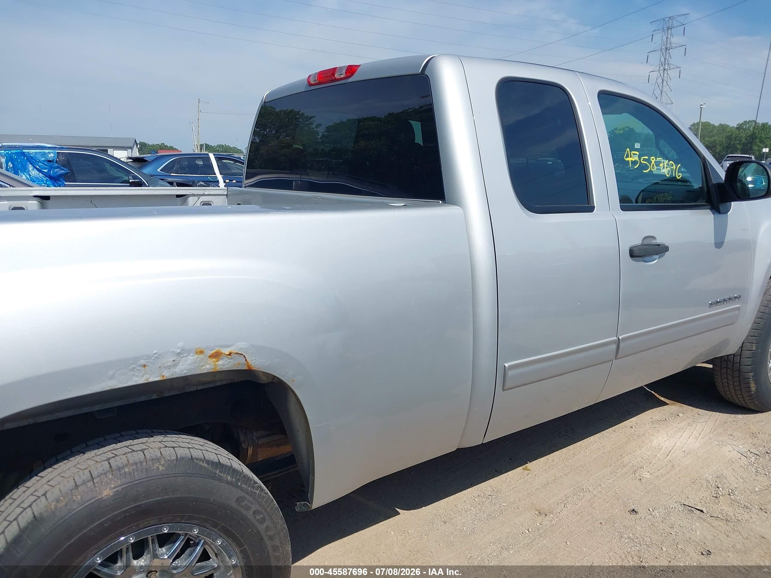 2013 Gmc Sierra 1500 Sle Silver vin: 1GTR2VE73DZ314568