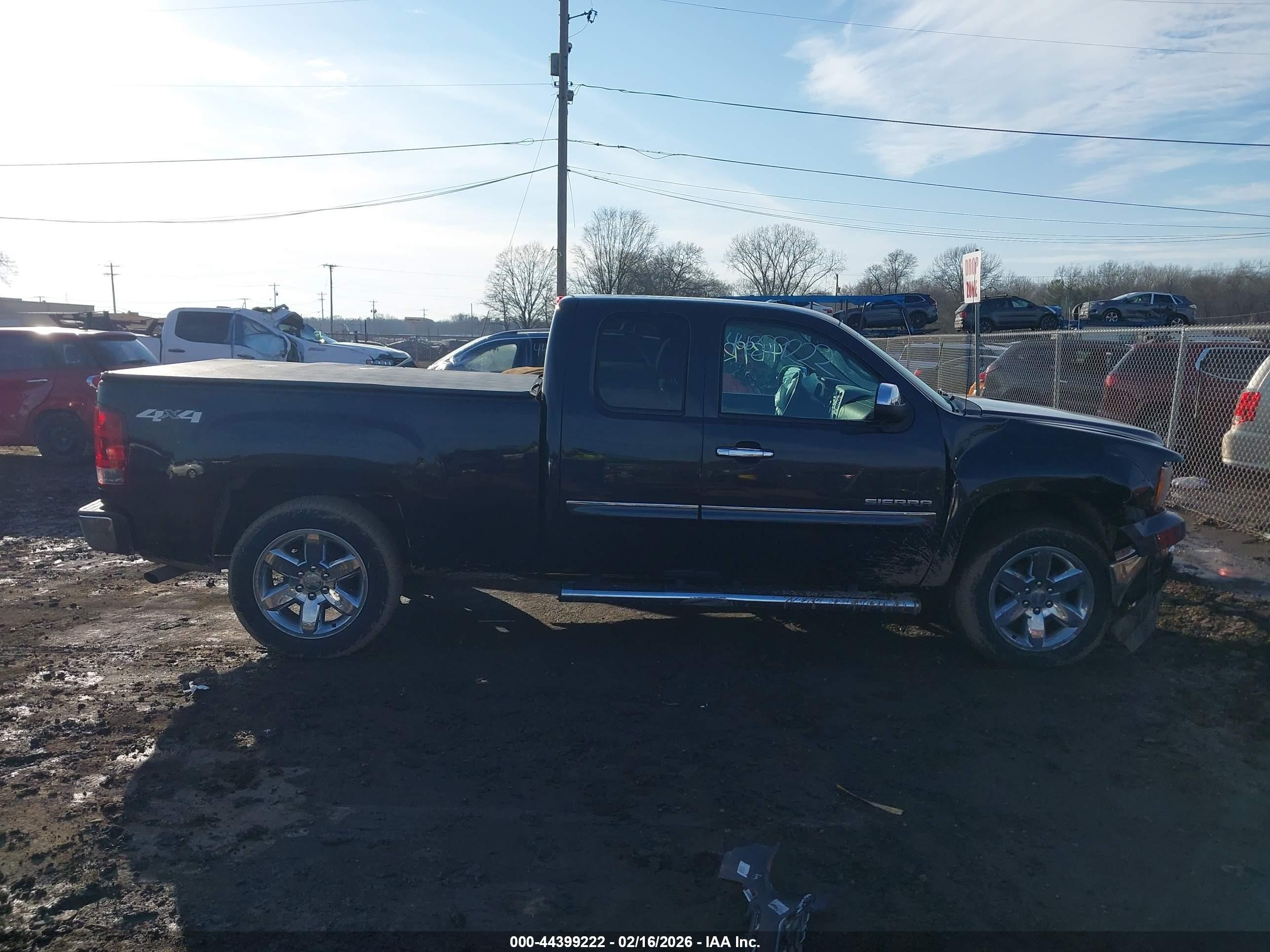 2013 Gmc Sierra 1500 Sle Dark Blue vin: 1GTR2VE74DZ192352