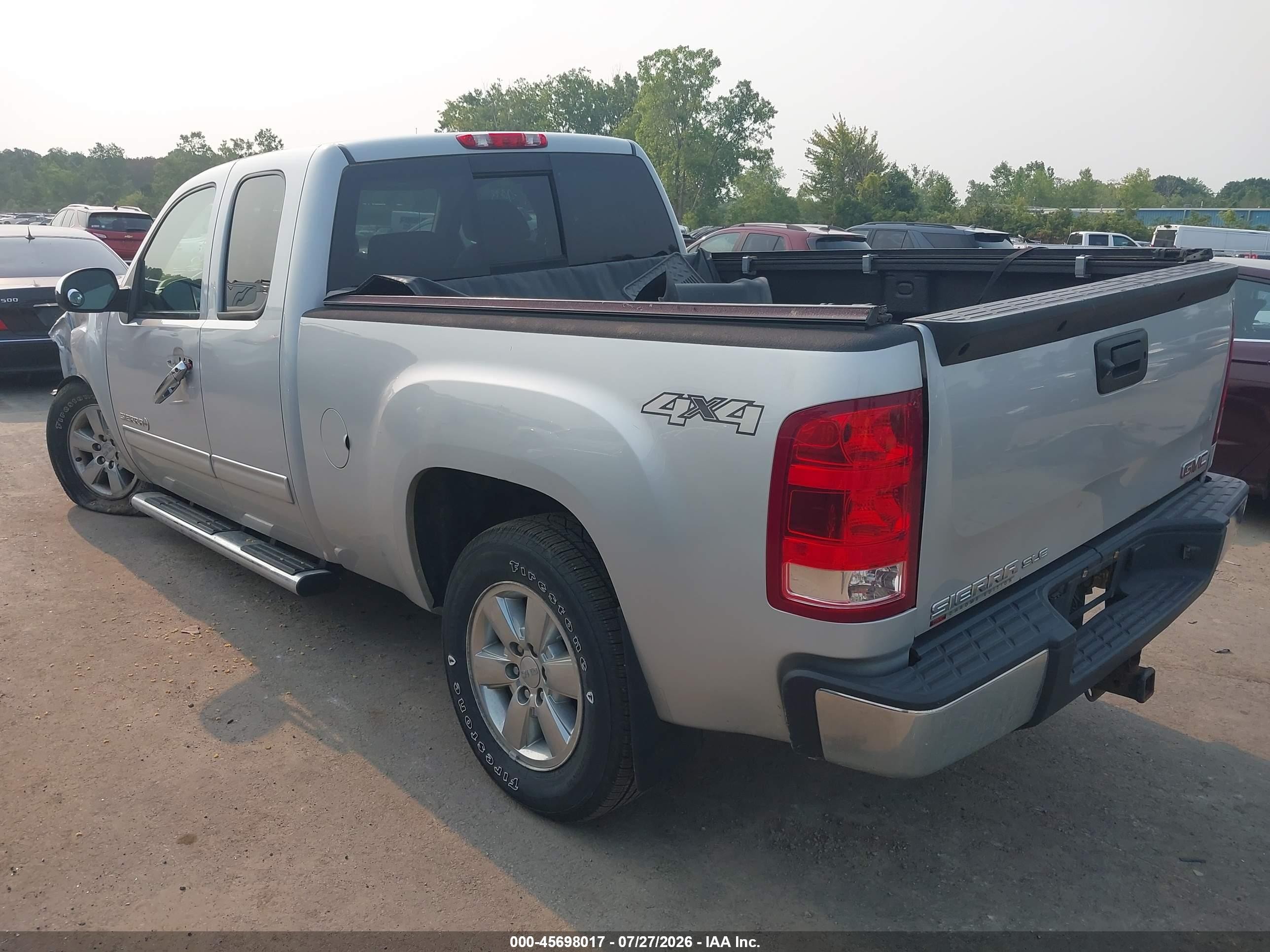 2013 Gmc Sierra 1500 Sle Silver vin: 1GTR2VE74DZ334845