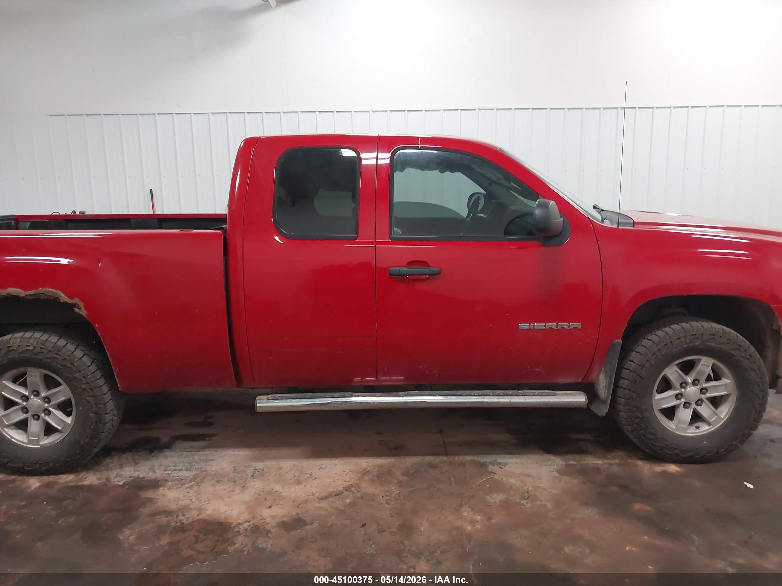 2013 Gmc Sierra 1500 Sle Red vin: 1GTR2VE75DZ116137