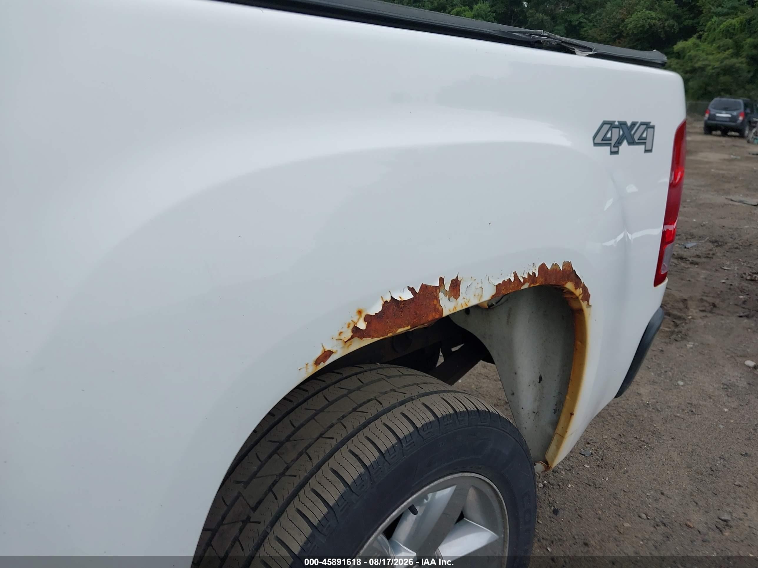2013 Gmc Sierra 1500 Sle White vin: 1GTR2VE75DZ264403