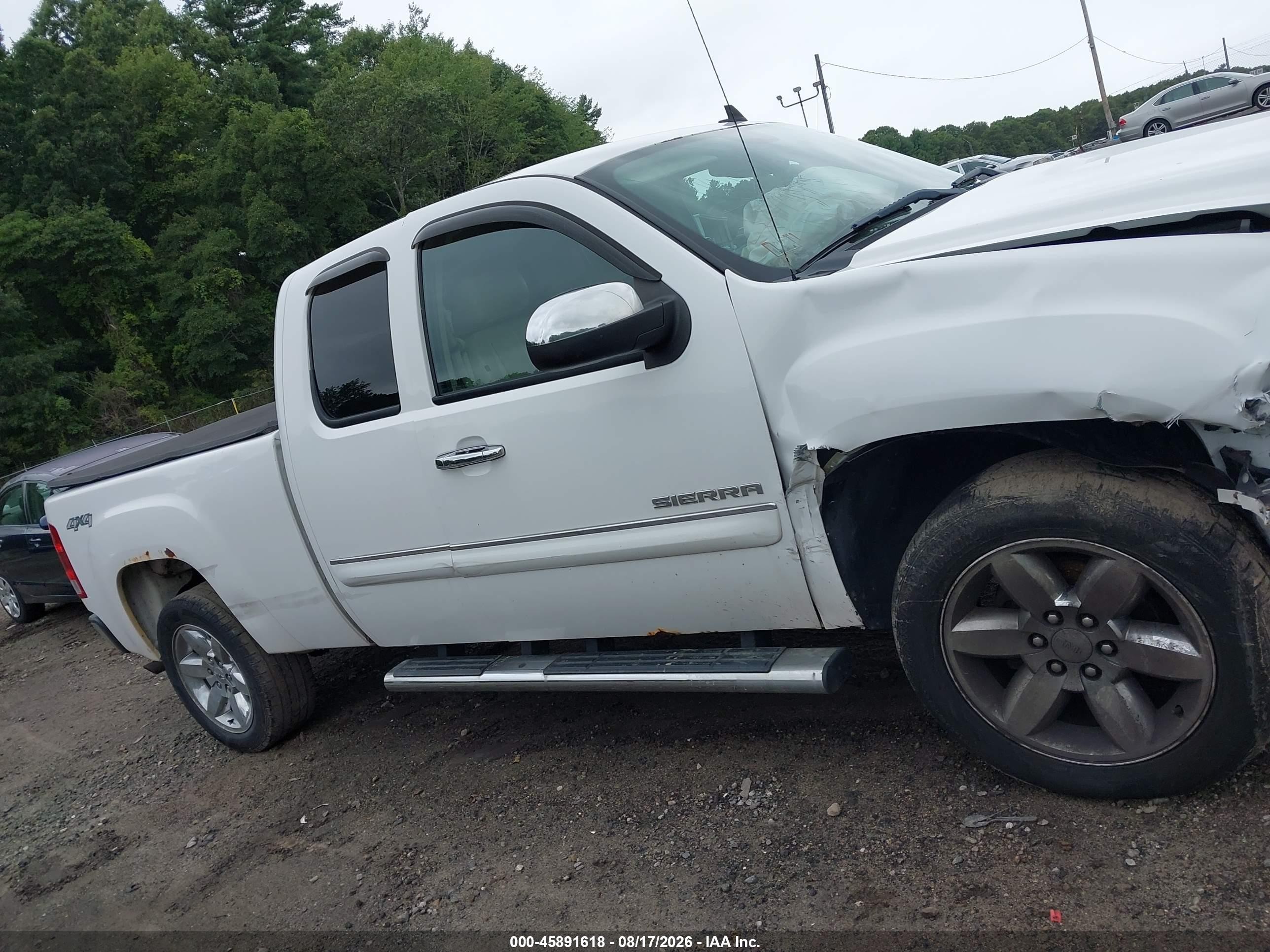2013 Gmc Sierra 1500 Sle White vin: 1GTR2VE75DZ264403