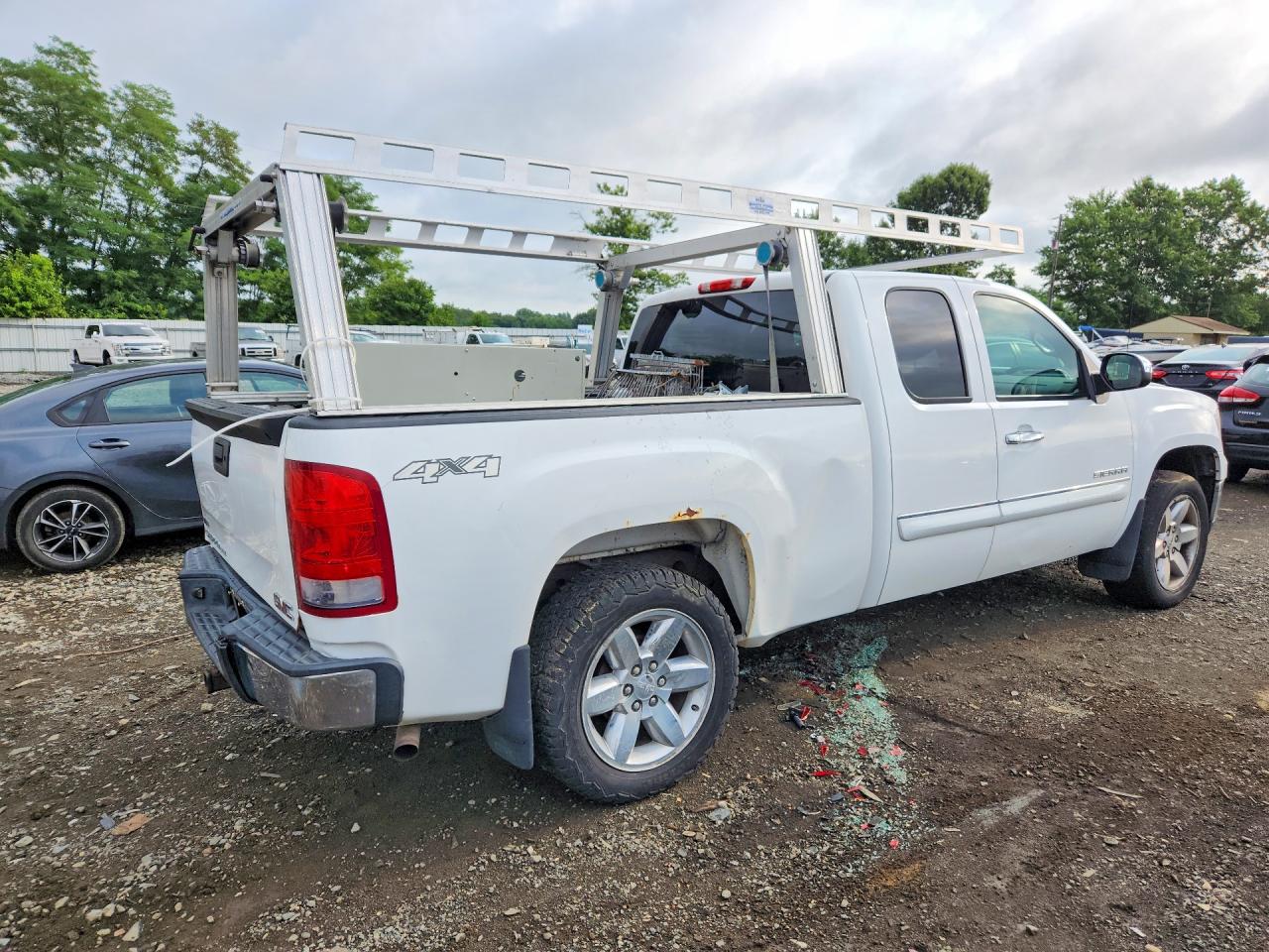 2012 Gmc Sierra K1500 Sle White vin: 1GTR2VE76CZ180931
