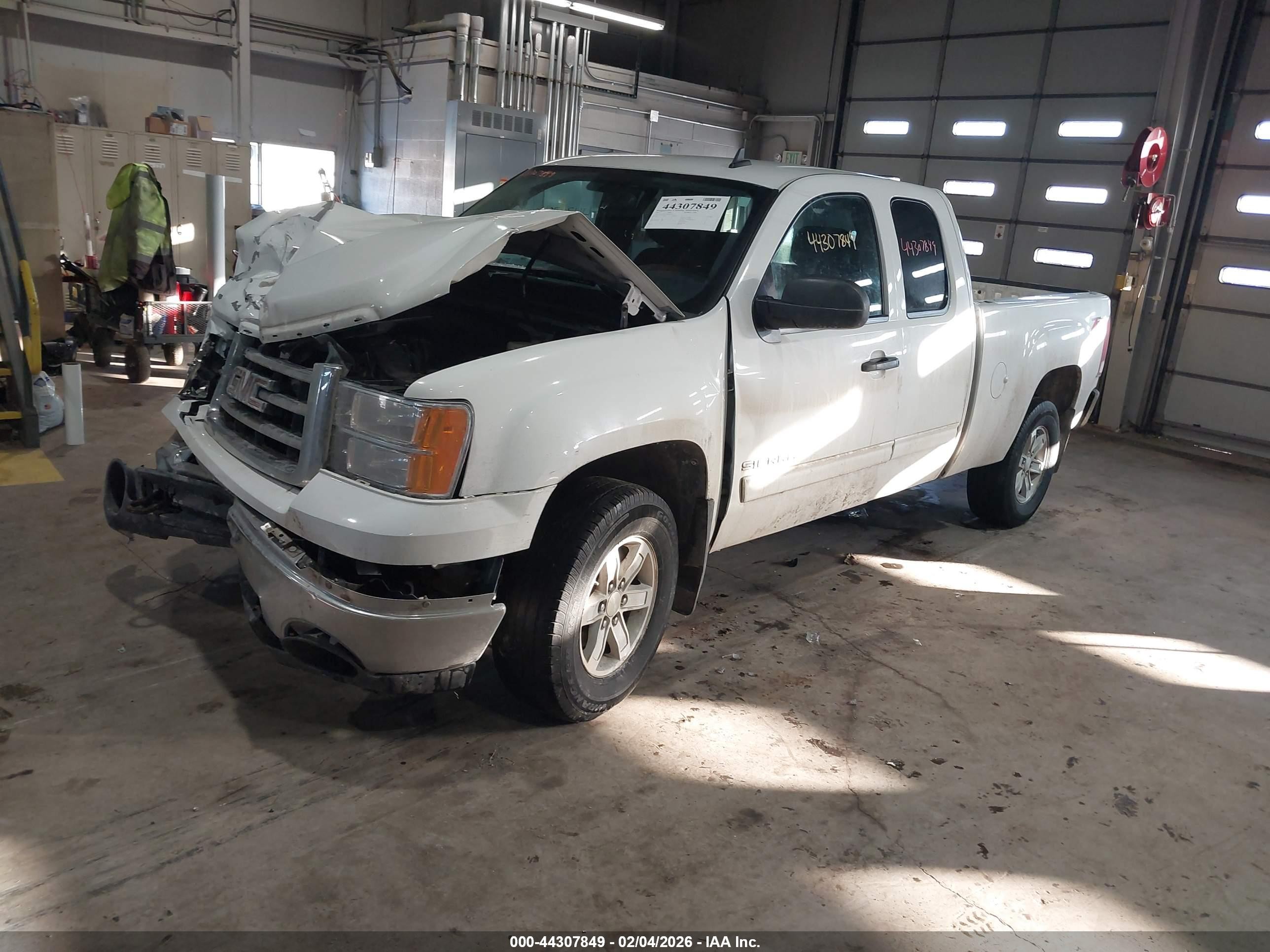 2013 Gmc Sierra 1500 Sle White vin: 1GTR2VE77DZ107195