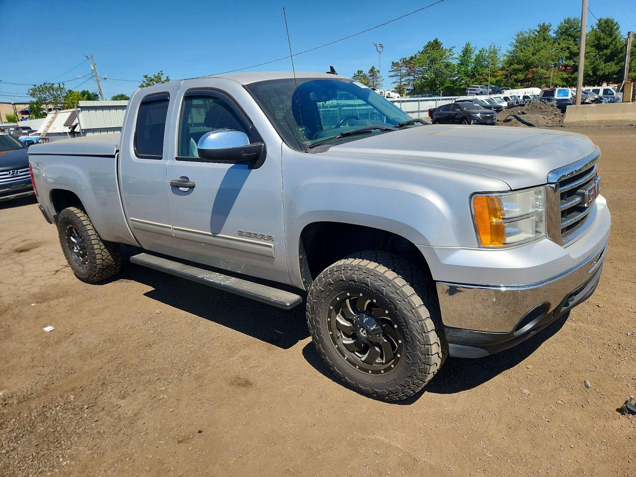 2013 Gmc Sierra K1500 Sle Серебряный vin: 1GTR2VE77DZ222802