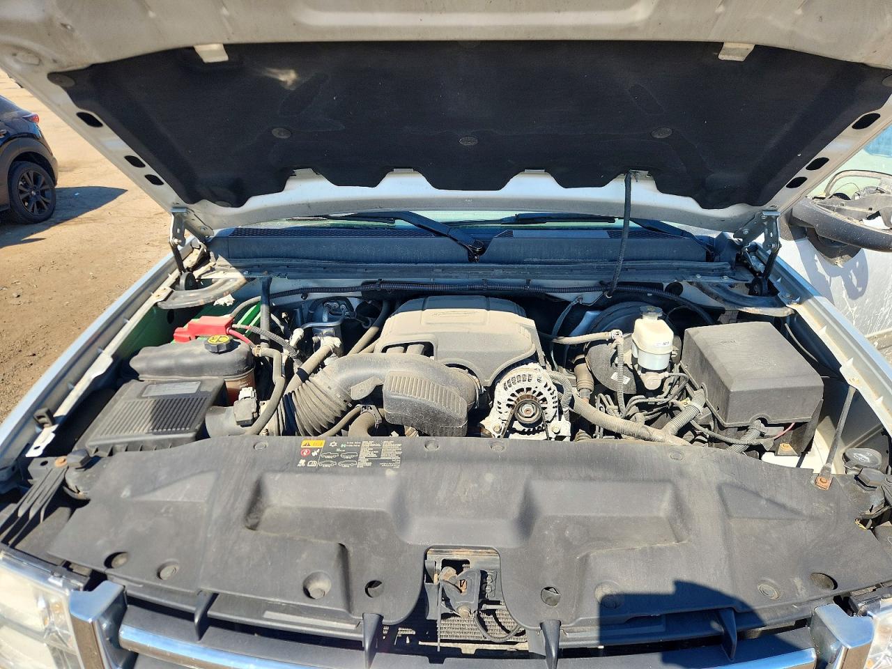 2013 Gmc Sierra K1500 Sle Серебряный vin: 1GTR2VE77DZ222802