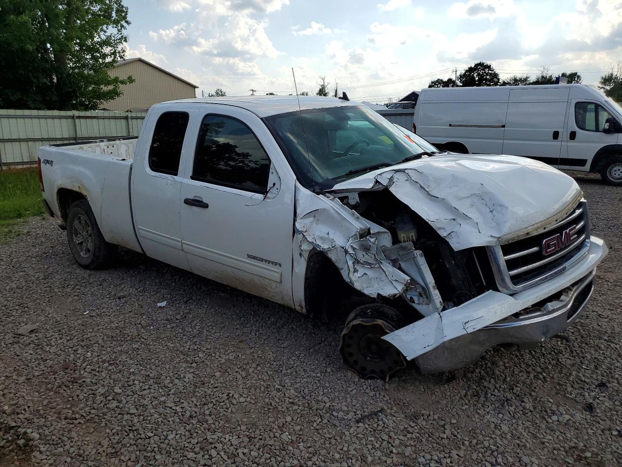 2013 Gmc Sierra K1500 Sle White vin: 1GTR2VE77DZ284796