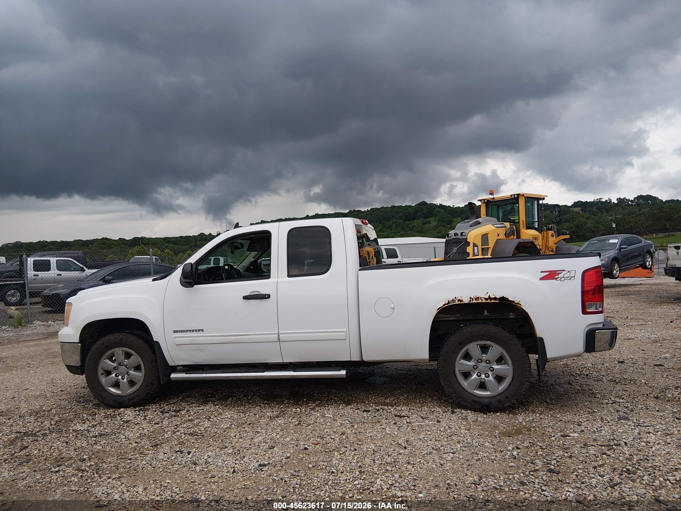 2013 Gmc Sierra 1500 Sle White vin: 1GTR2VE78DZ181709
