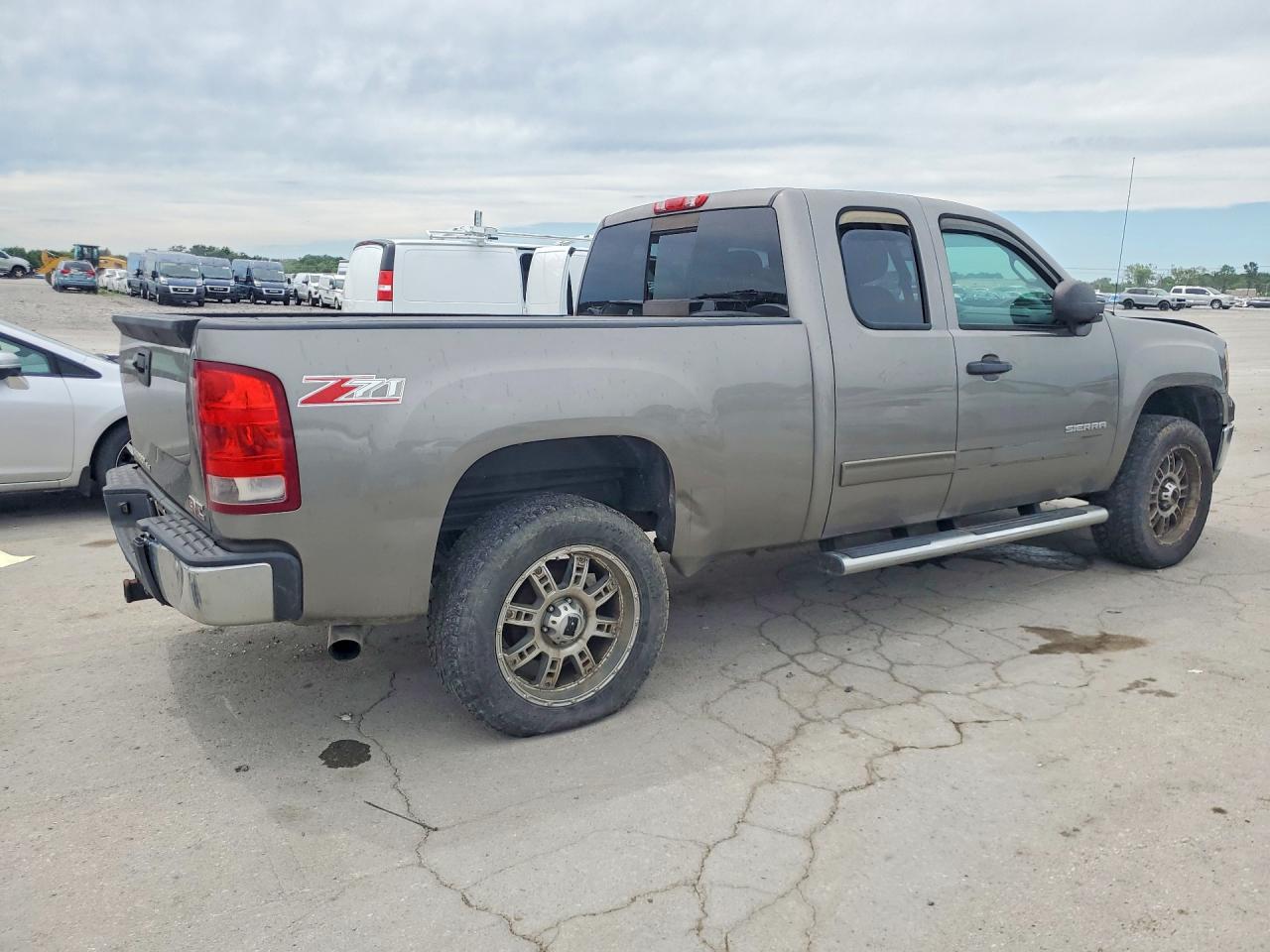 2013 Gmc Sierra K1500 Sle Gray vin: 1GTR2VE78DZ281924