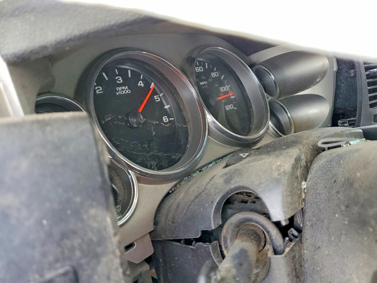 2012 Gmc Sierra Silver vin: 1GTR2VE79CZ255475