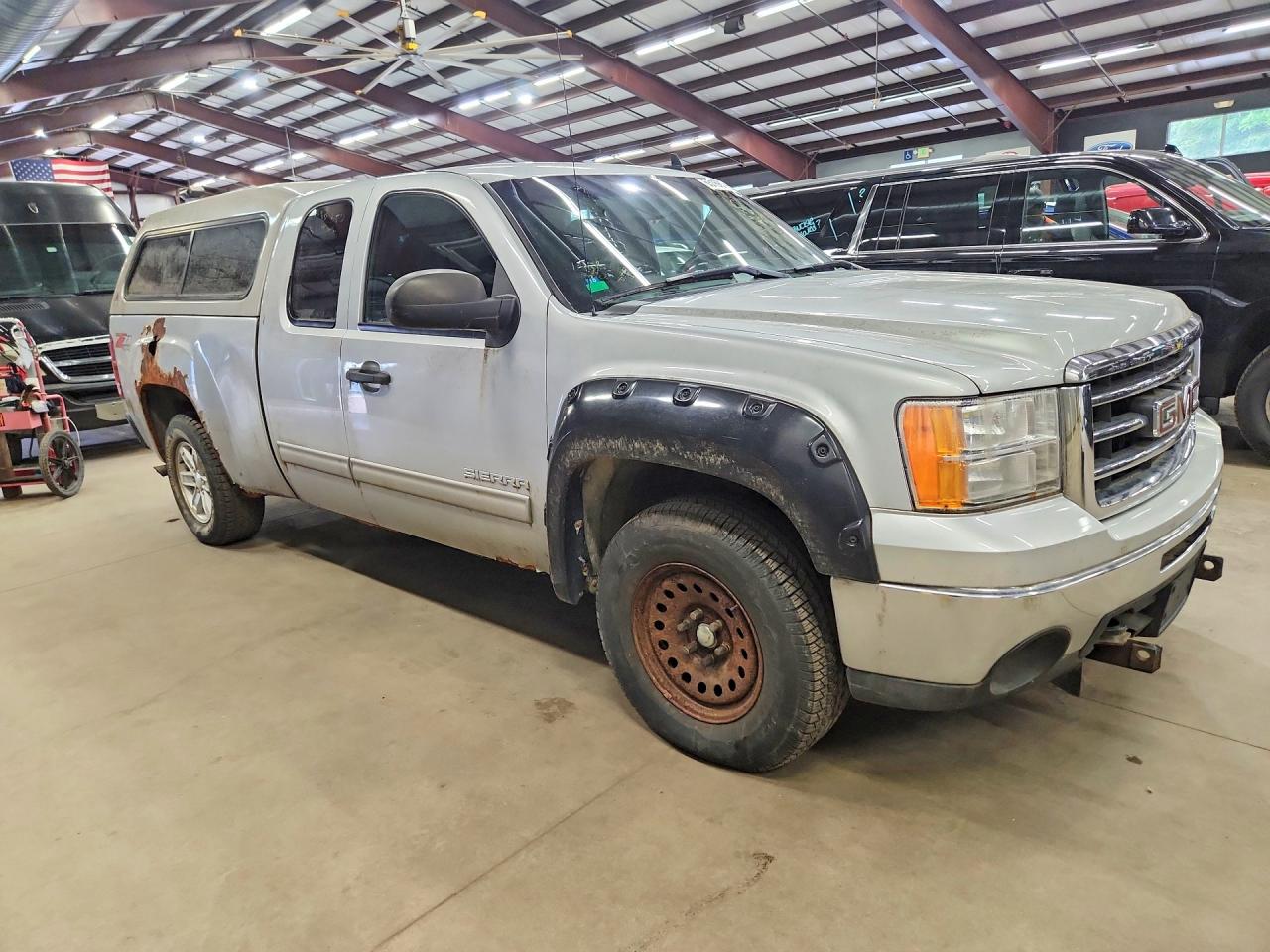 2013 Gmc Sierra K1500 Sle Silver vin: 1GTR2VE79DZ224700