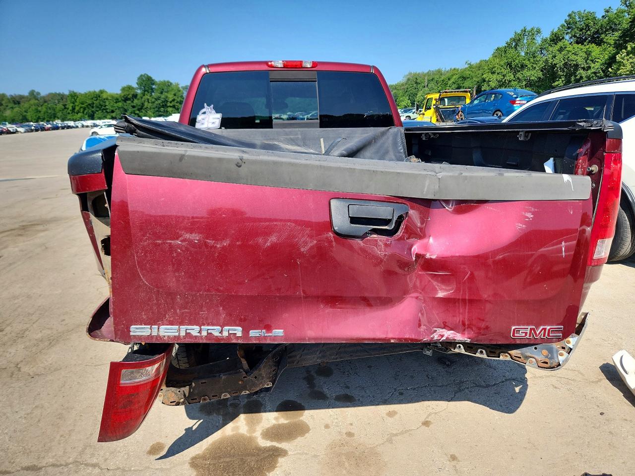 2013 Gmc Sierra K1500 Sle Бордовый vin: 1GTR2VE79DZ235468