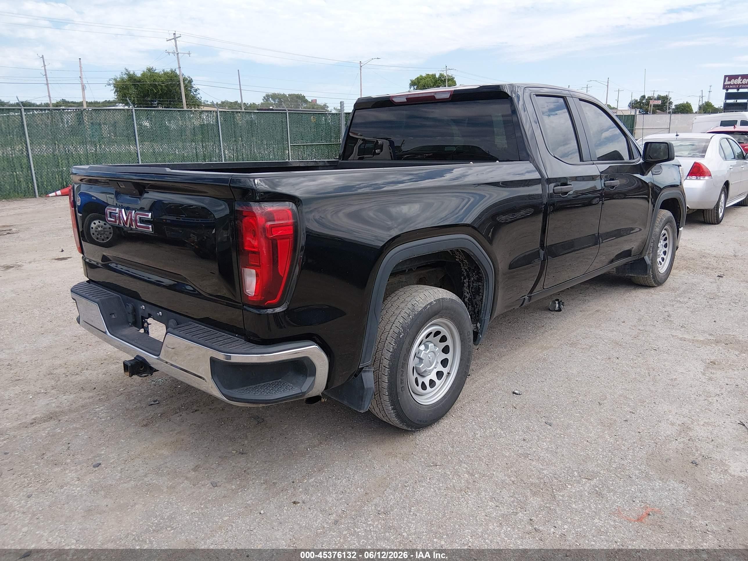 2020 Gmc Sierra 1500 2wd  Standard Box Black vin: 1GTR8AEK5LZ134261