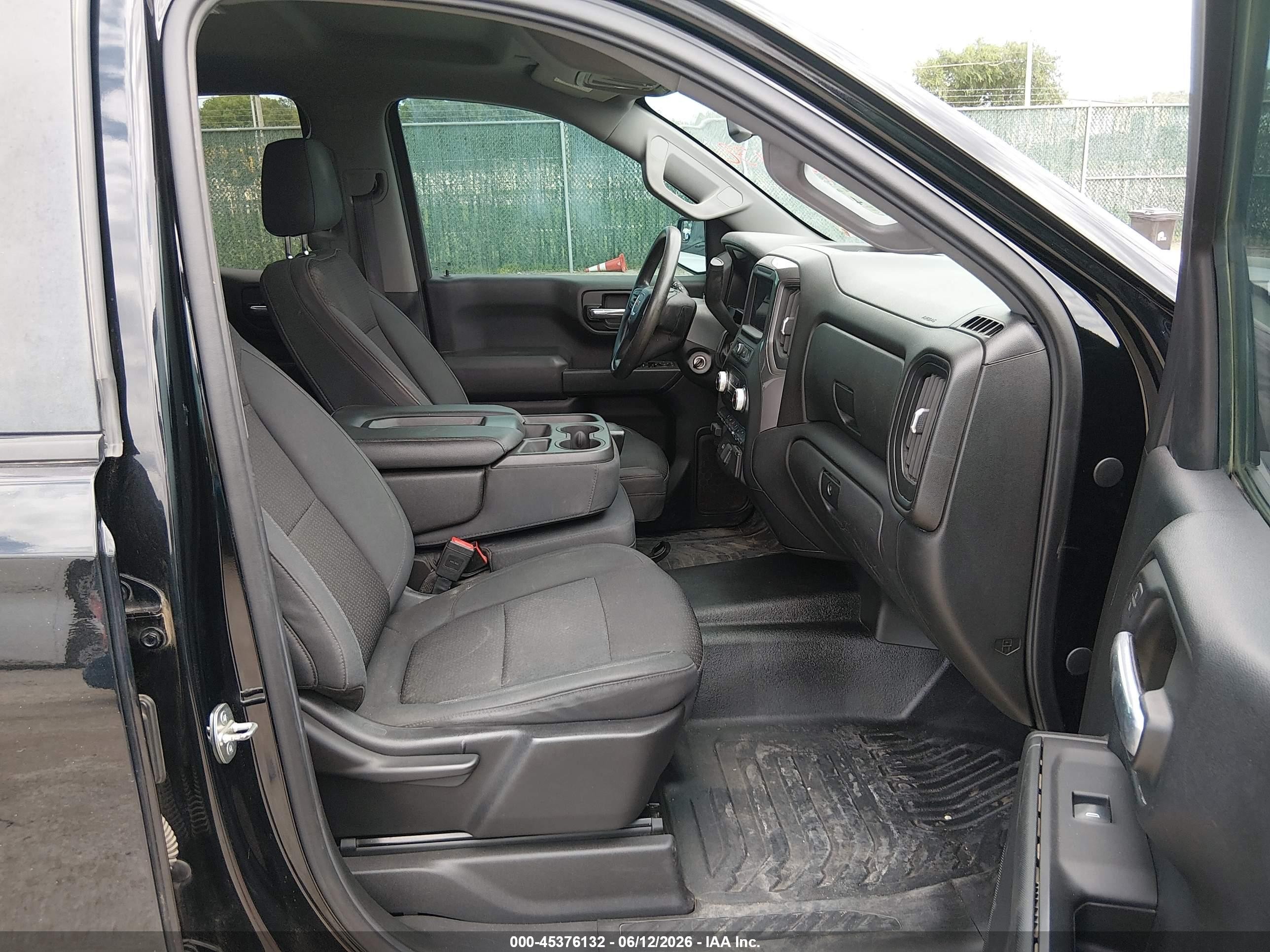 2020 Gmc Sierra 1500 2wd  Standard Box Black vin: 1GTR8AEK5LZ134261