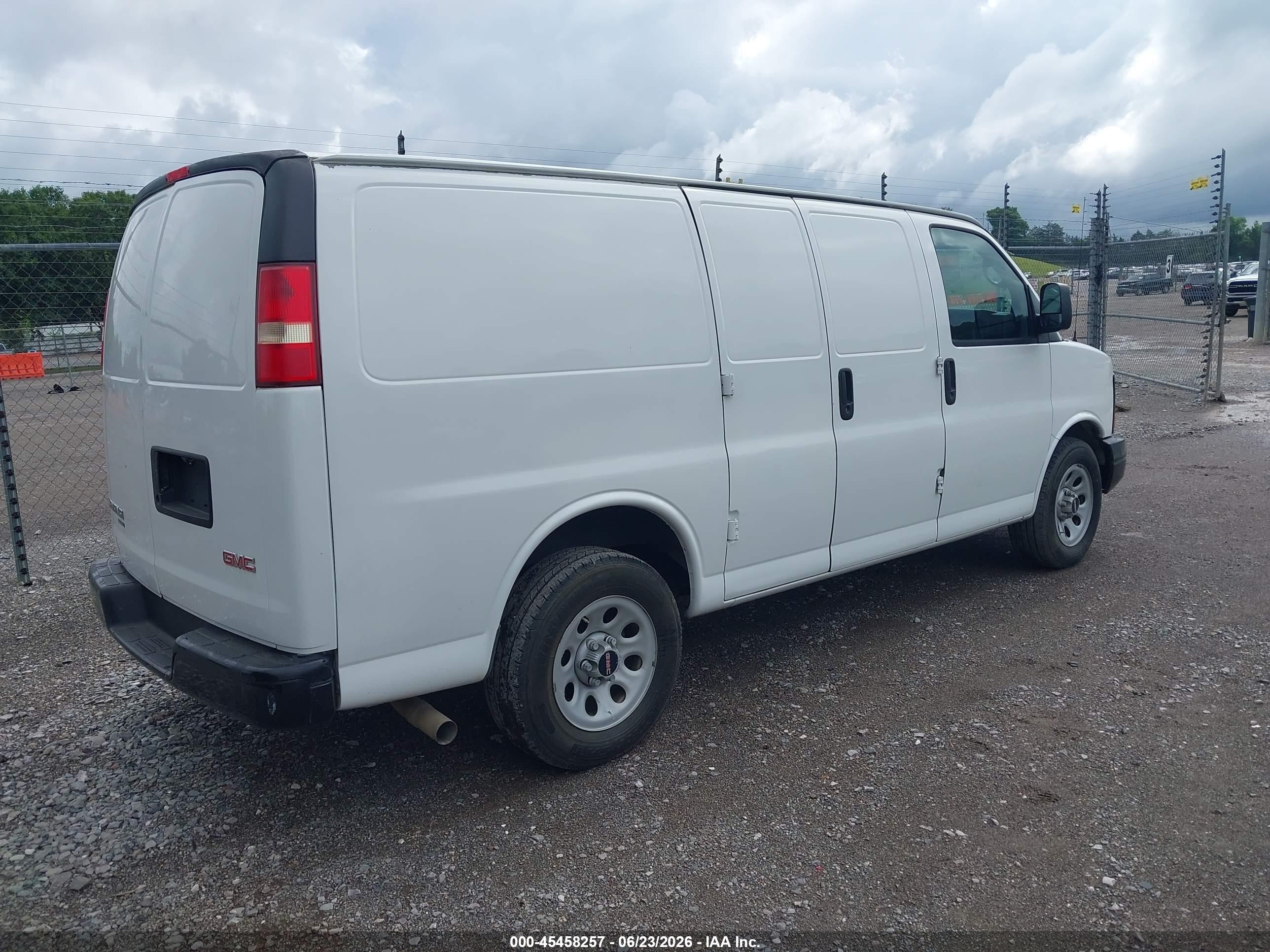2014 Gmc Savana 1500 Work Van White vin: 1GTS7AFX0E1111213