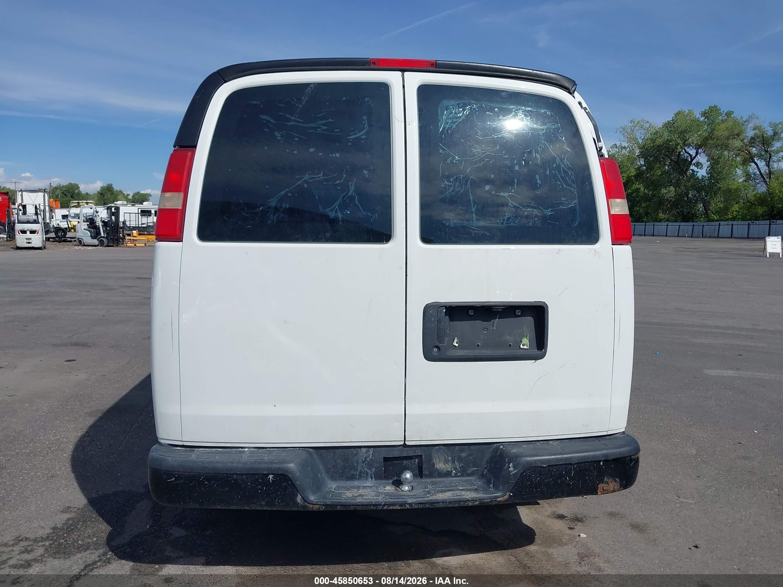 2011 Gmc Savana 1500 Work Van White vin: 1GTS7AFX9B1190456