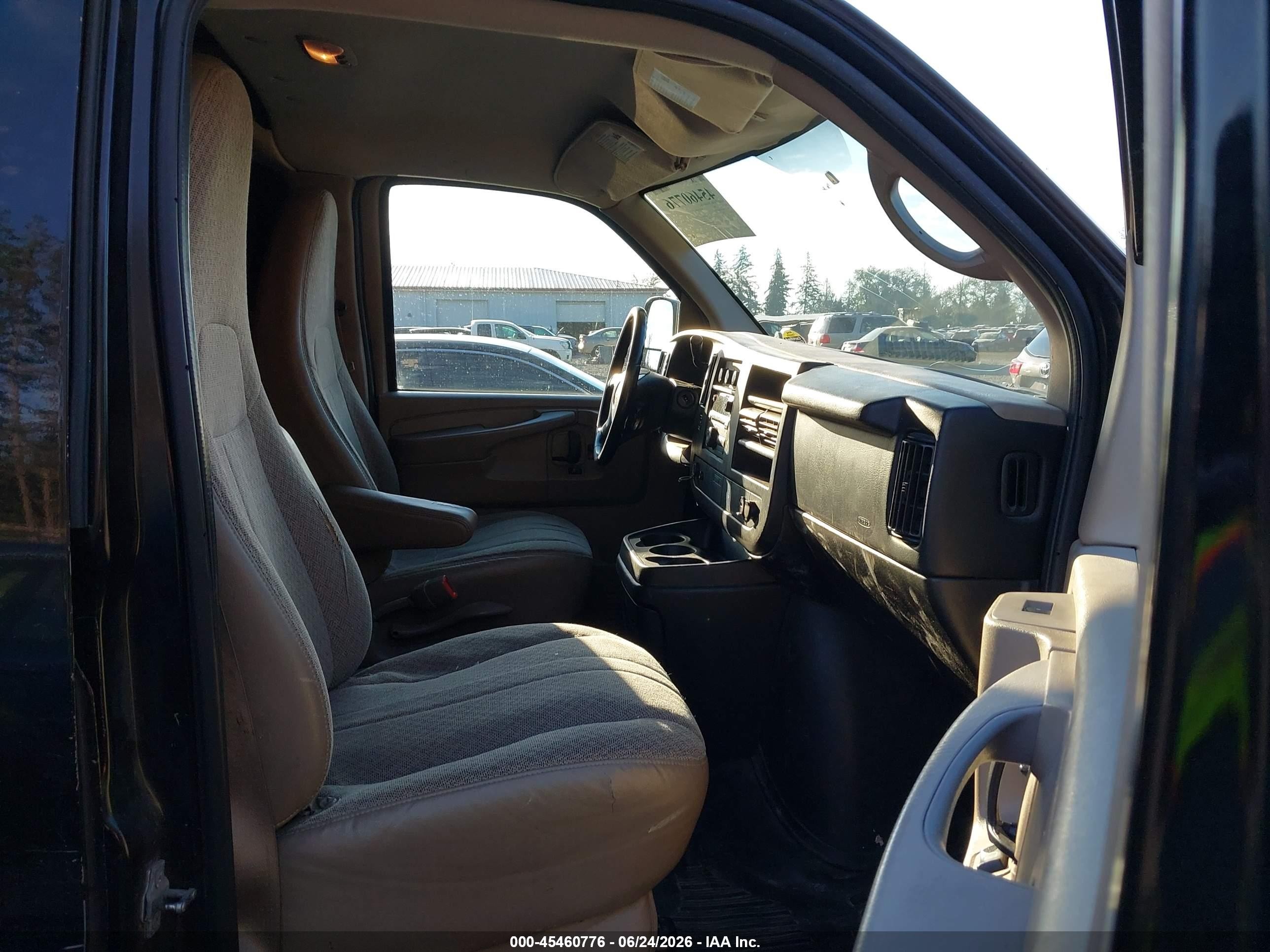 2011 Gmc Savana 1500 Work Van Черный vin: 1GTS8AF45B1155321