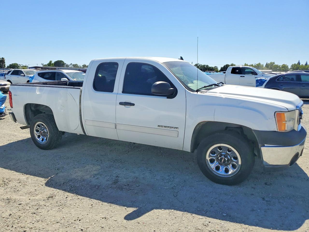2010 Gmc Sierra C1500 Sl White vin: 1GTSCUEA4AZ280107