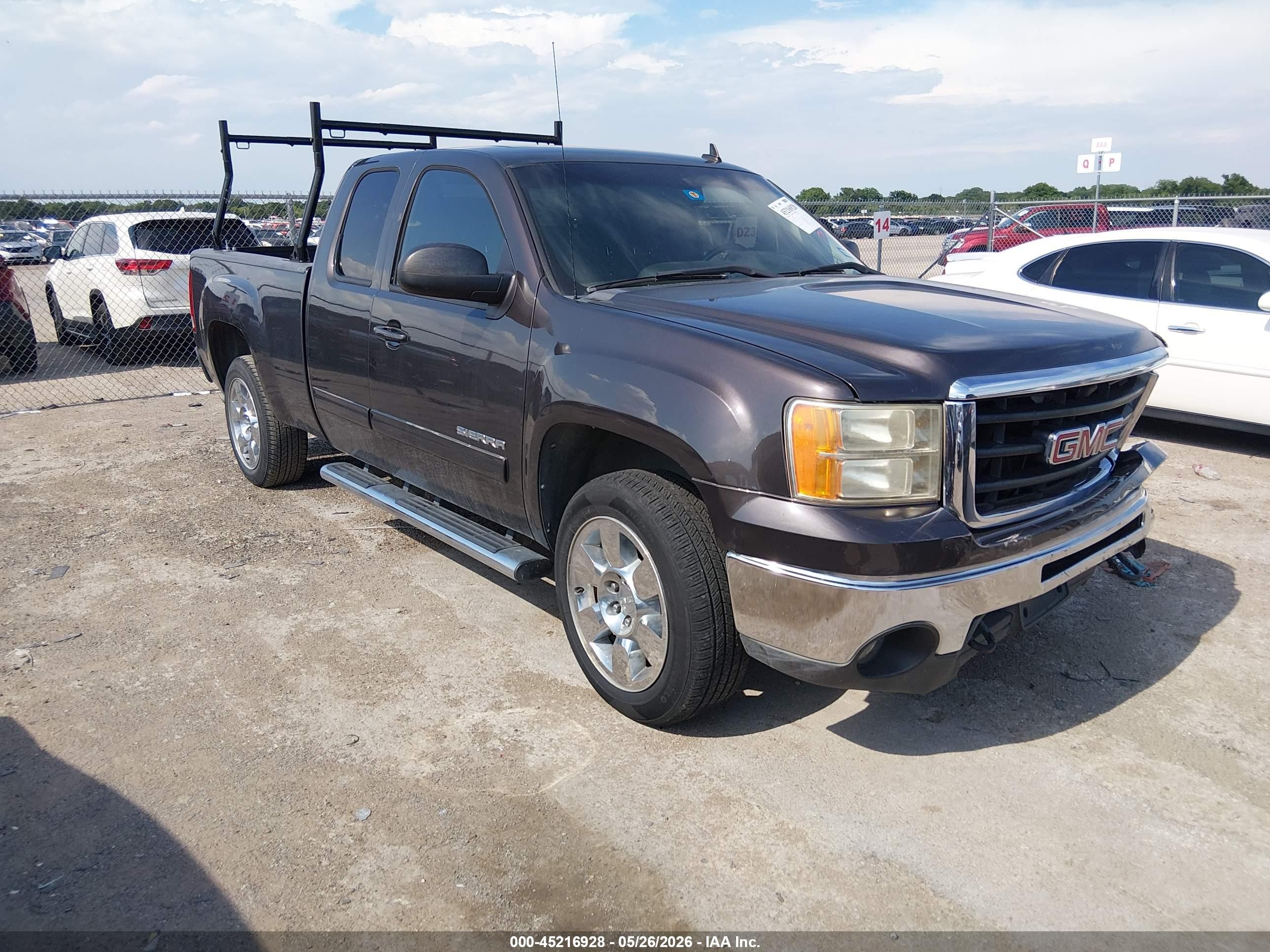 2010 Gmc Sierra C1500 Sle Gray vin: 1GTSCVE01AZ250415