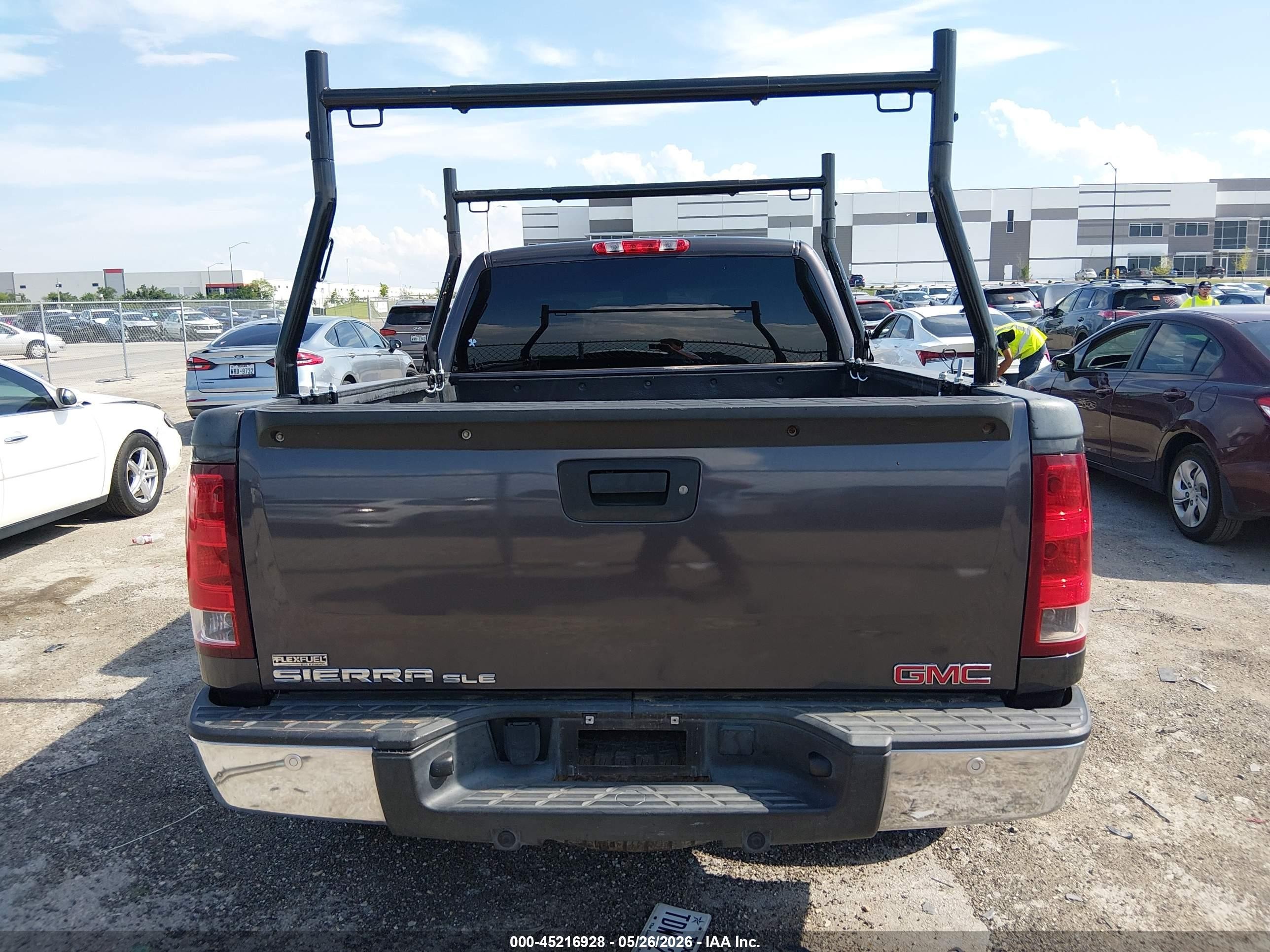 2010 Gmc Sierra C1500 Sle Gray vin: 1GTSCVE01AZ250415