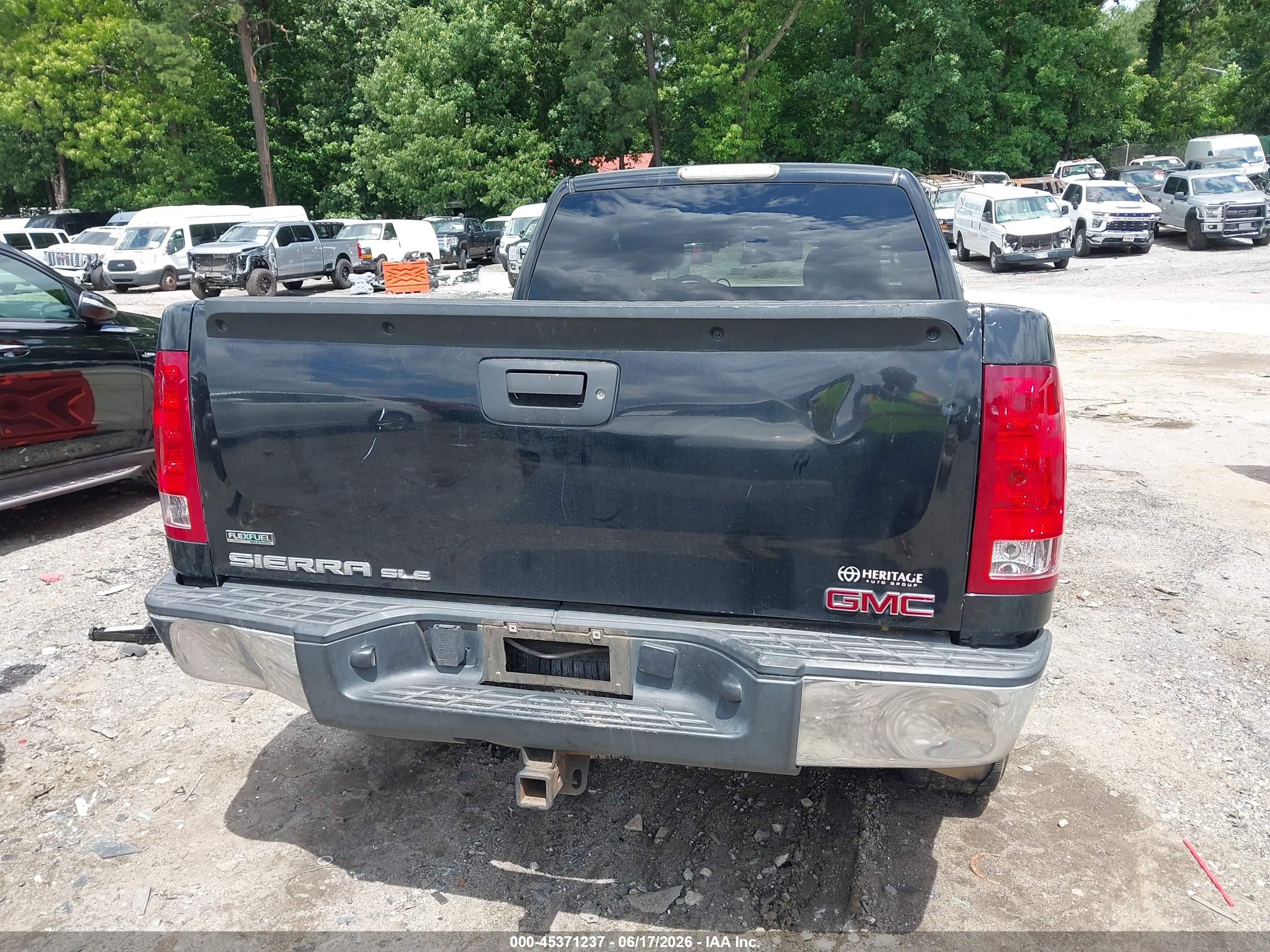 2010 Gmc Sierra 1500 Sle Black vin: 1GTSCVE02AZ276232