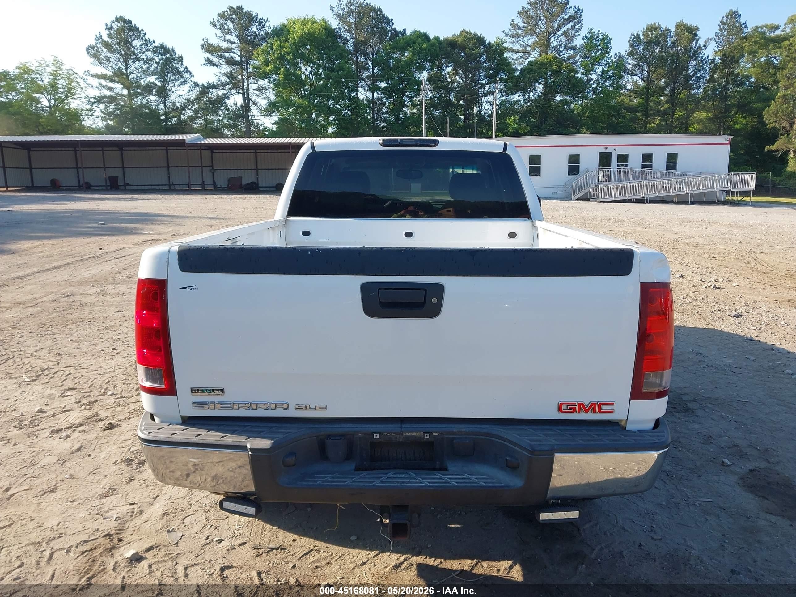 2010 Gmc Sierra 1500 Sle White vin: 1GTSCVE05AZ170681