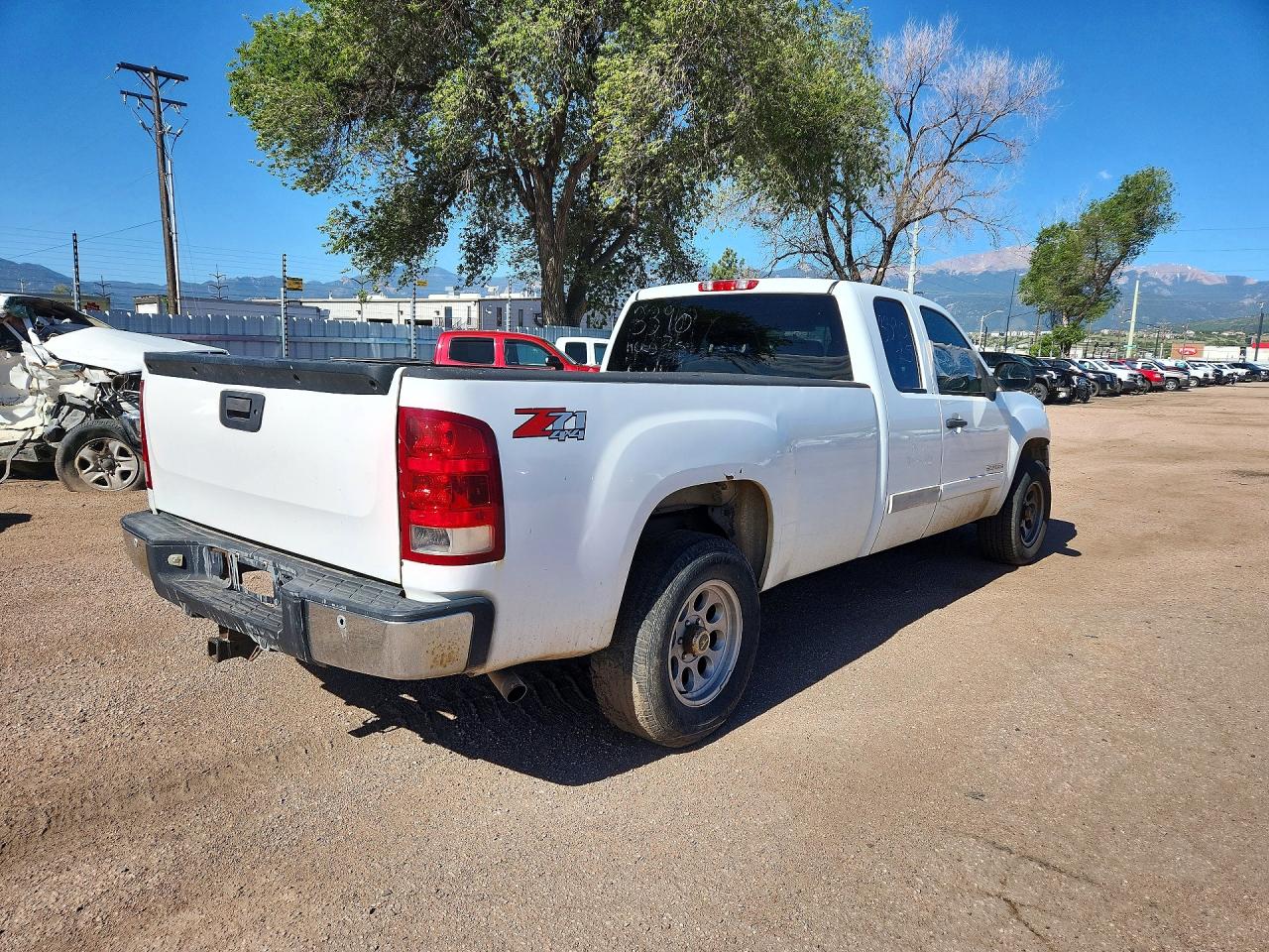 2010 Gmc Sierra K1500 Sle White vin: 1GTSKVE08AZ288775