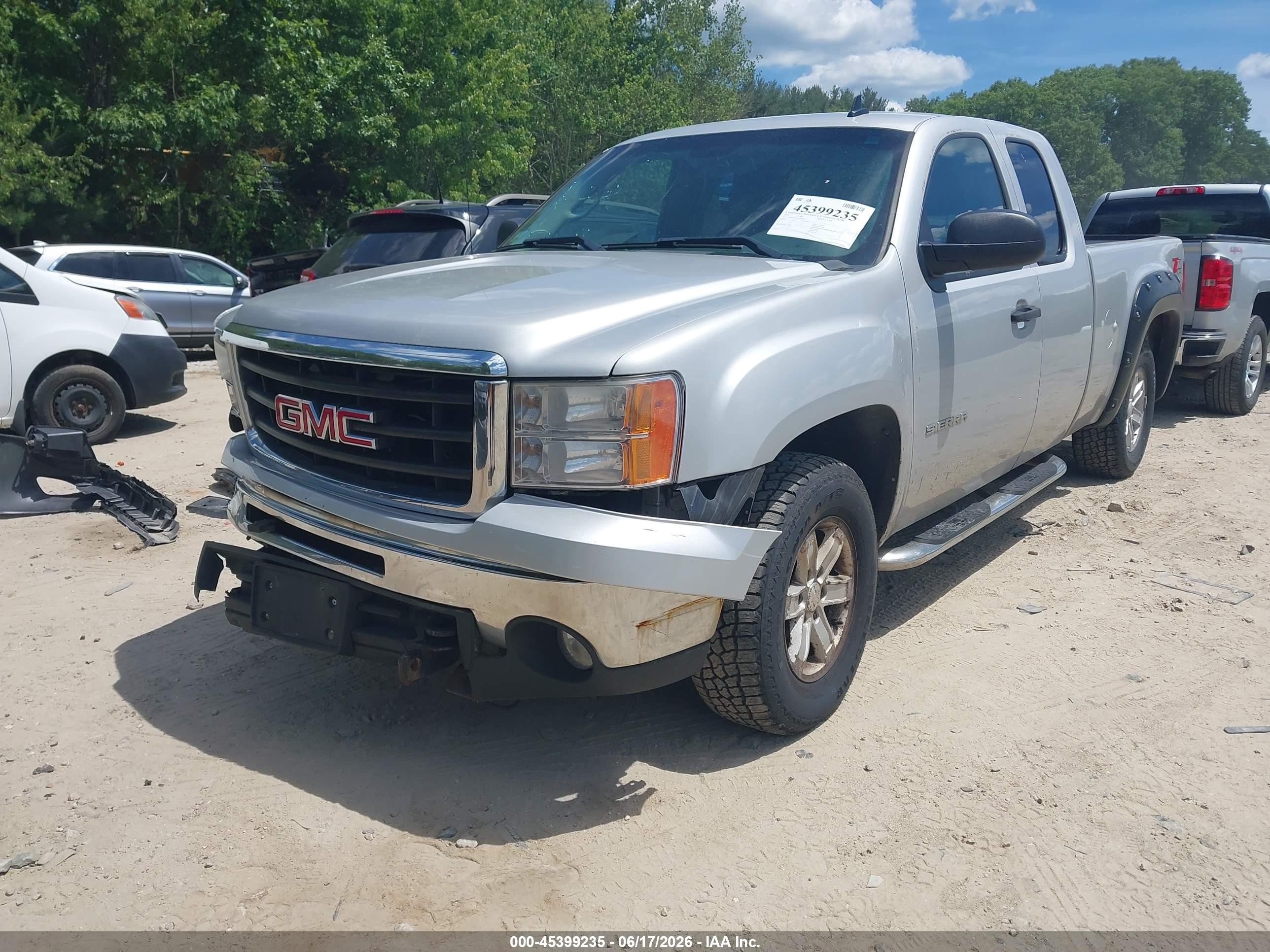 2010 Gmc Sierra 1500 Sle Silver vin: 1GTSKVE31AZ156614
