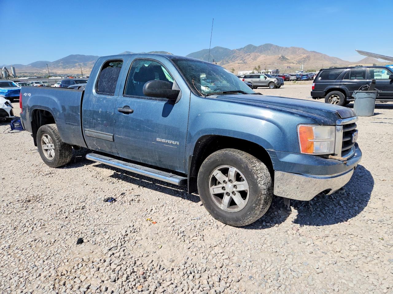 2010 Gmc Sierra K1500 Sle Blue vin: 1GTSKVE33AZ258397
