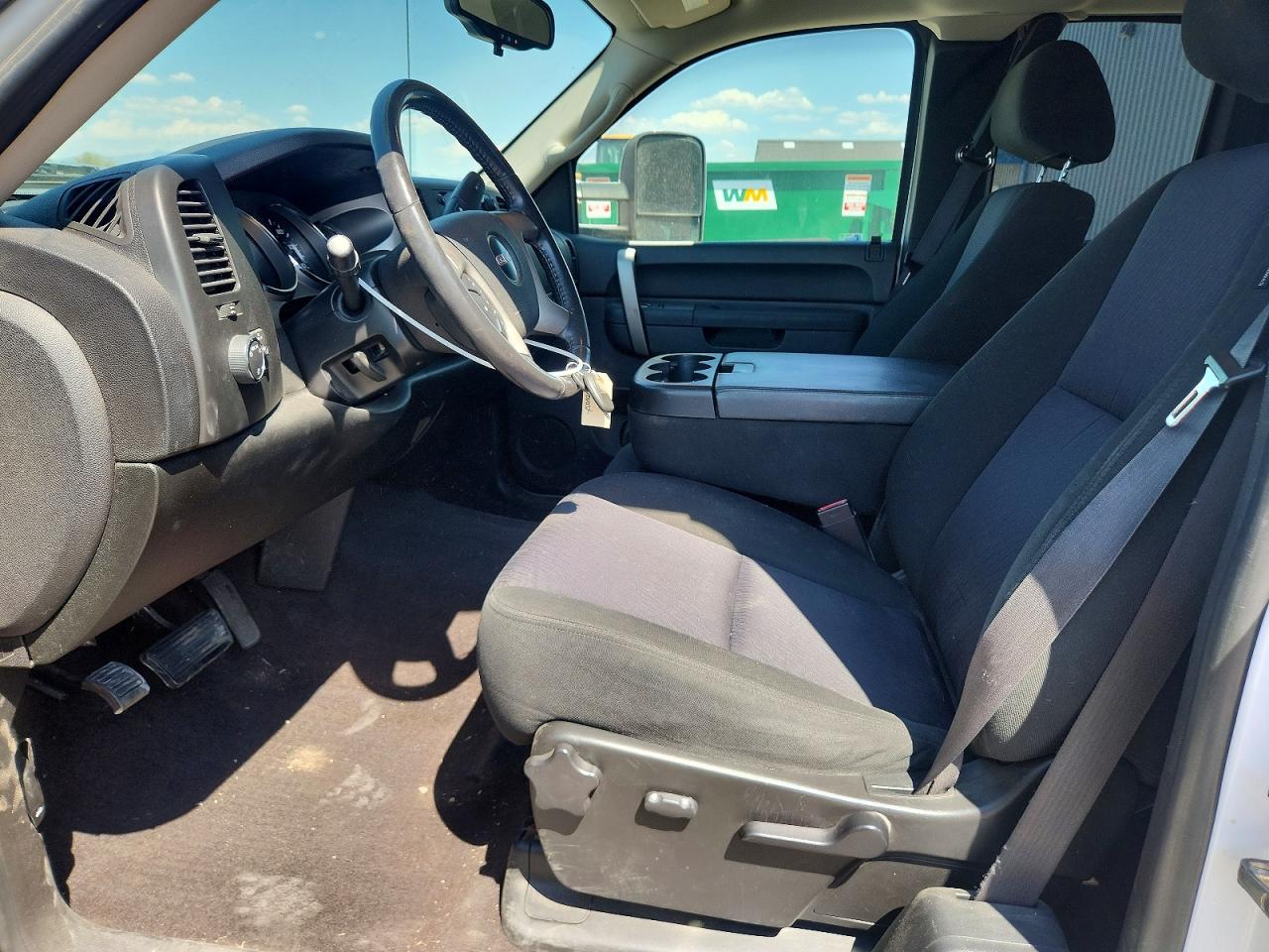 2010 Gmc Sierra K1500 Sle White vin: 1GTSKVE37AZ102654