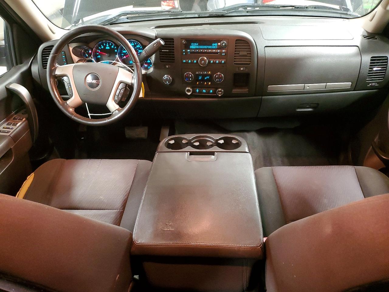 2010 Gmc Sierra K1500 Sle Черный vin: 1GTSKVE37AZ274442