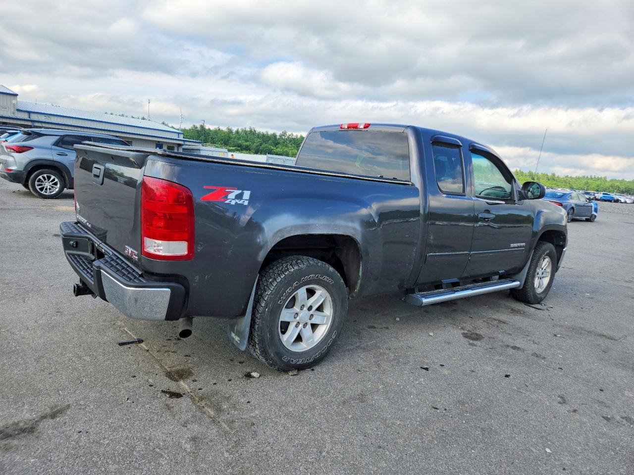 2010 Gmc Sierra Sle Charcoal vin: 1GTSKVE39AZ214064